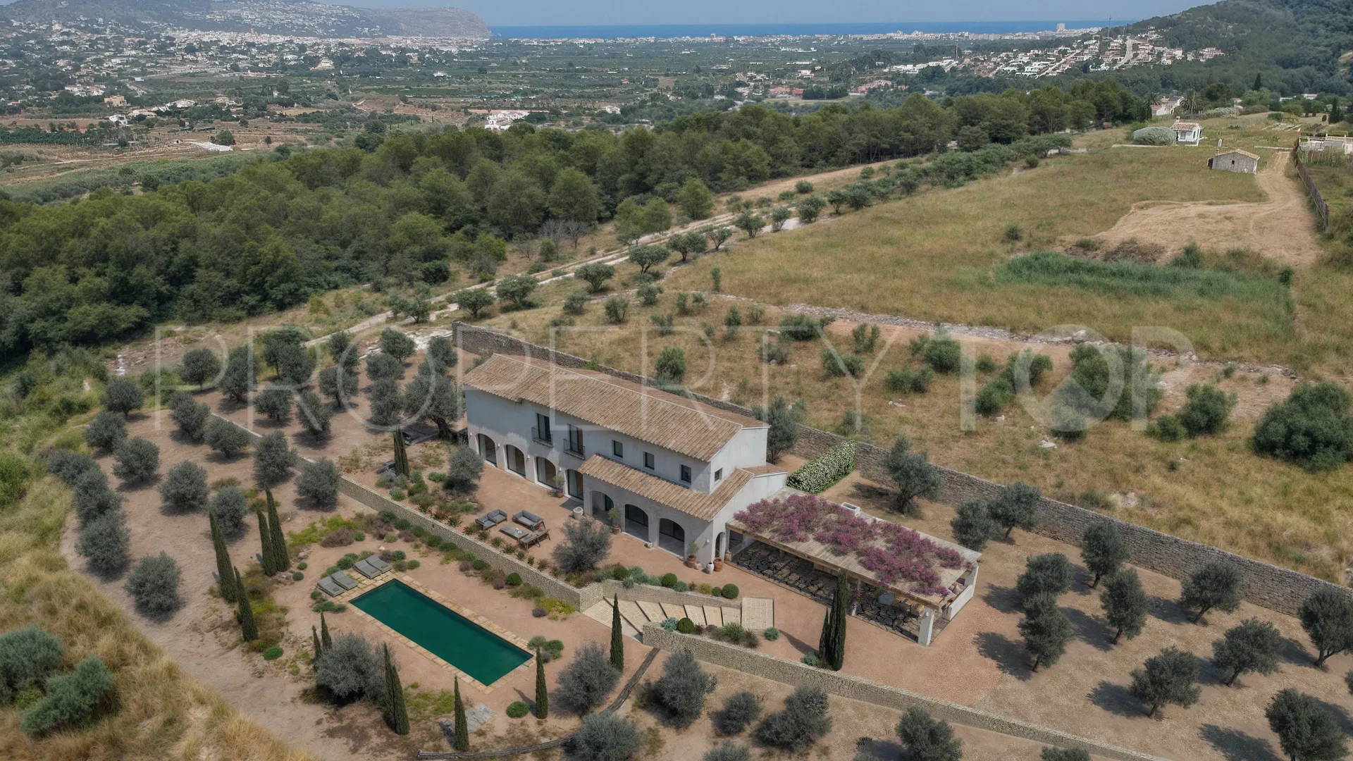 Villa with 4 bedrooms for sale in Tarraula