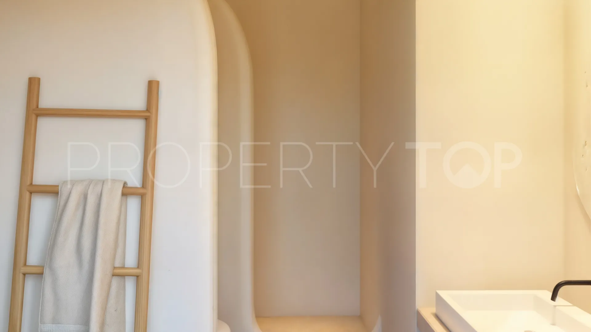 Villa with 4 bedrooms for sale in Tarraula