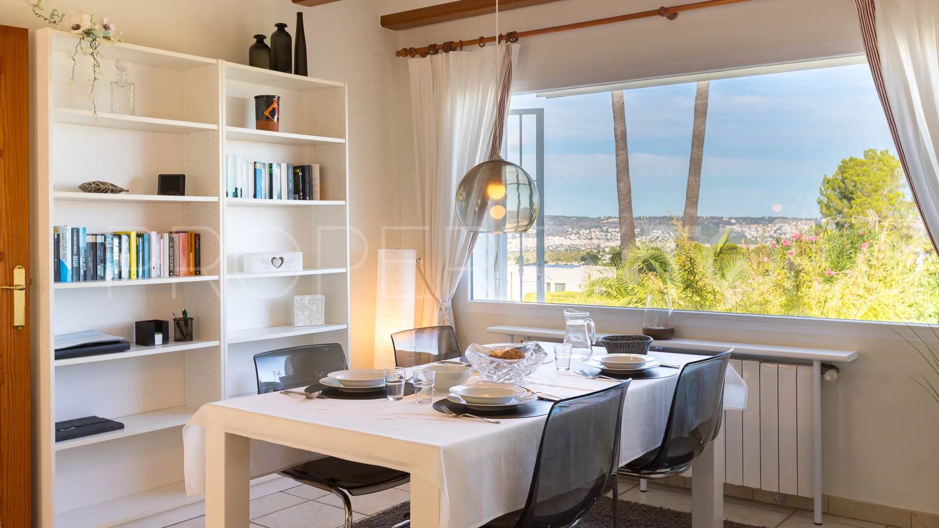 Villa de 3 dormitorios a la venta en Adsubia