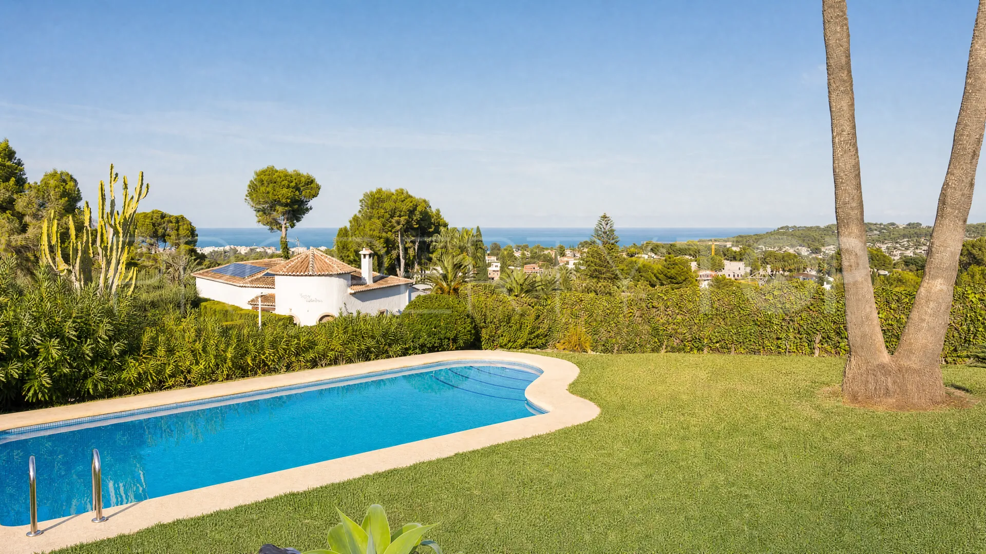 Villa de 3 dormitorios a la venta en Adsubia