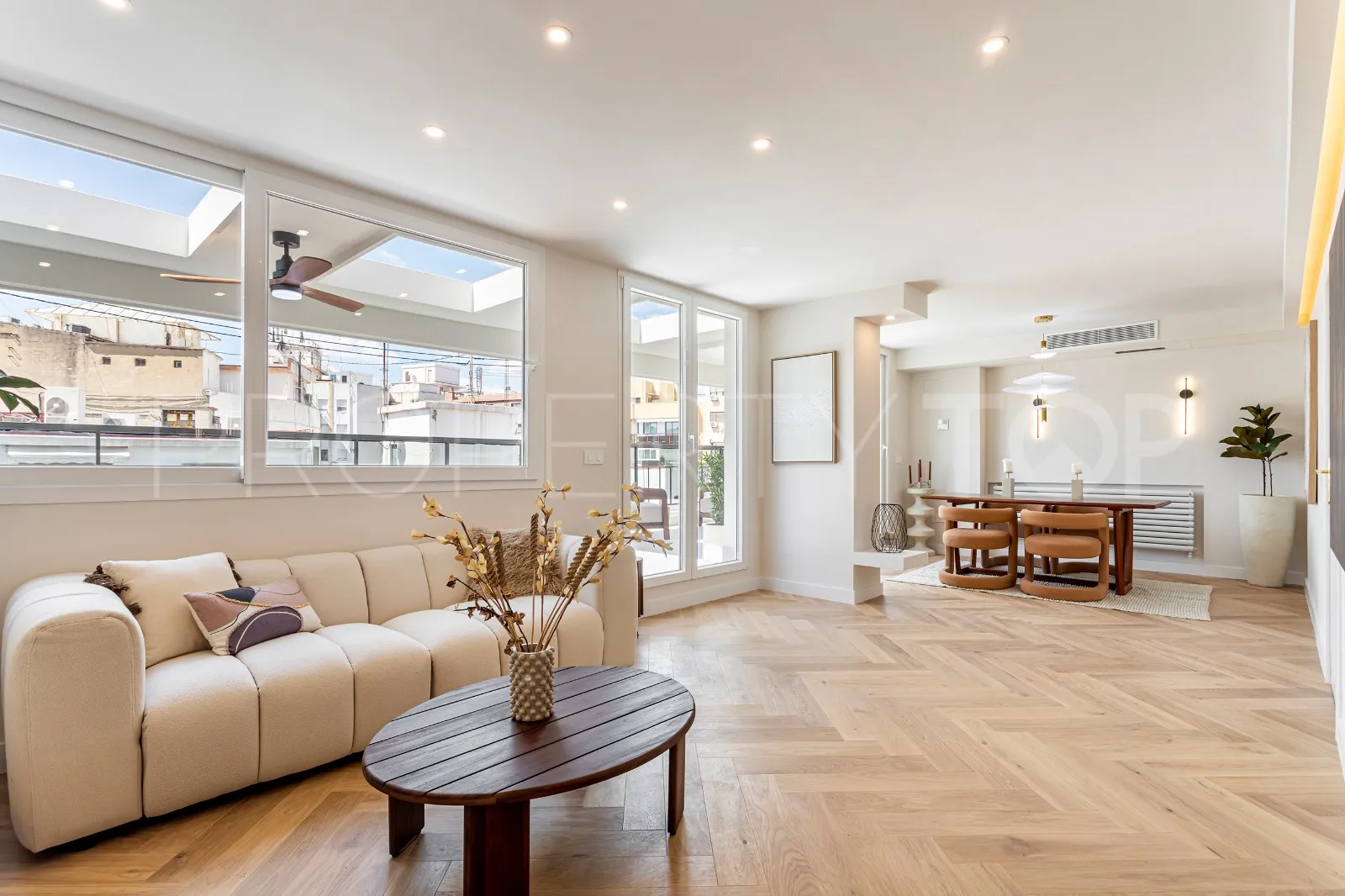 Penthouse for sale in L'Eixample
