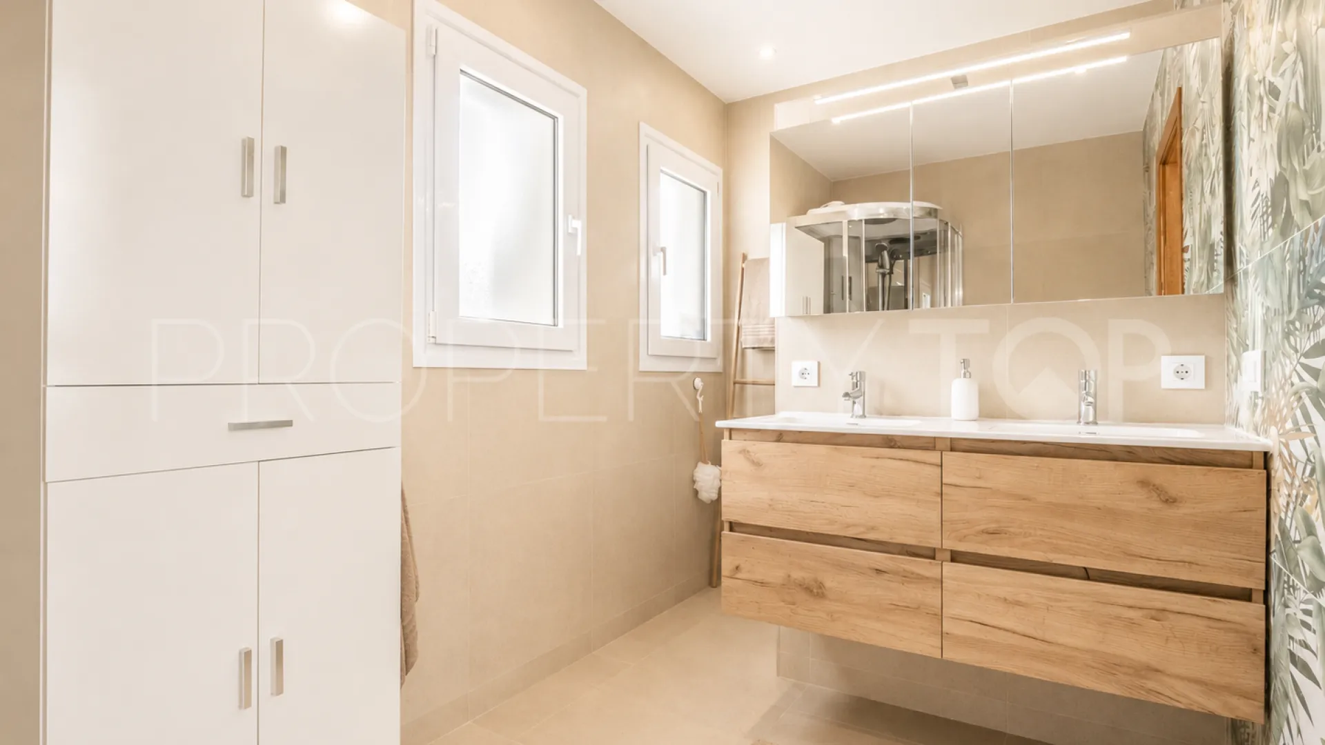 6 bedrooms Senioles villa for sale