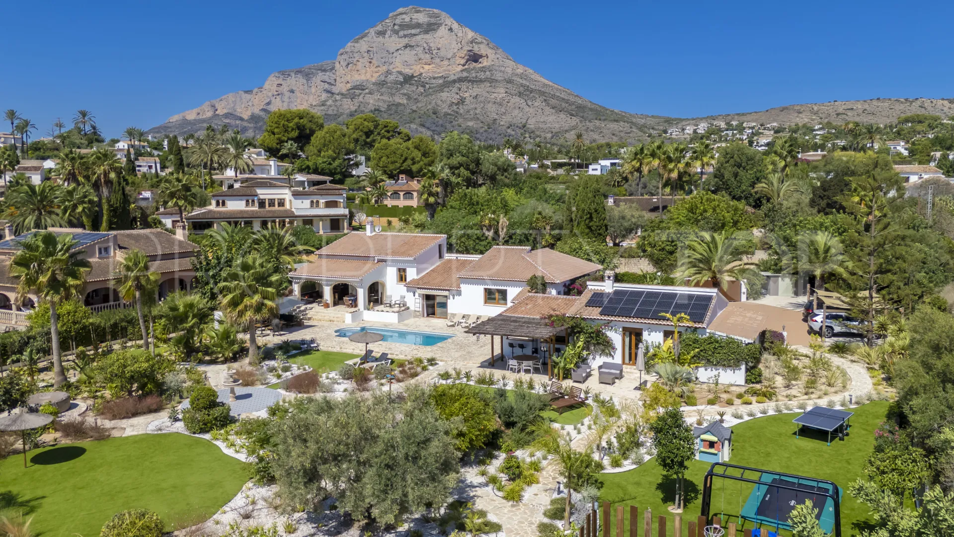 6 bedrooms Senioles villa for sale