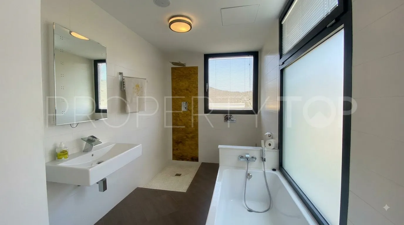 Granadella, villa en venta con 4 dormitorios