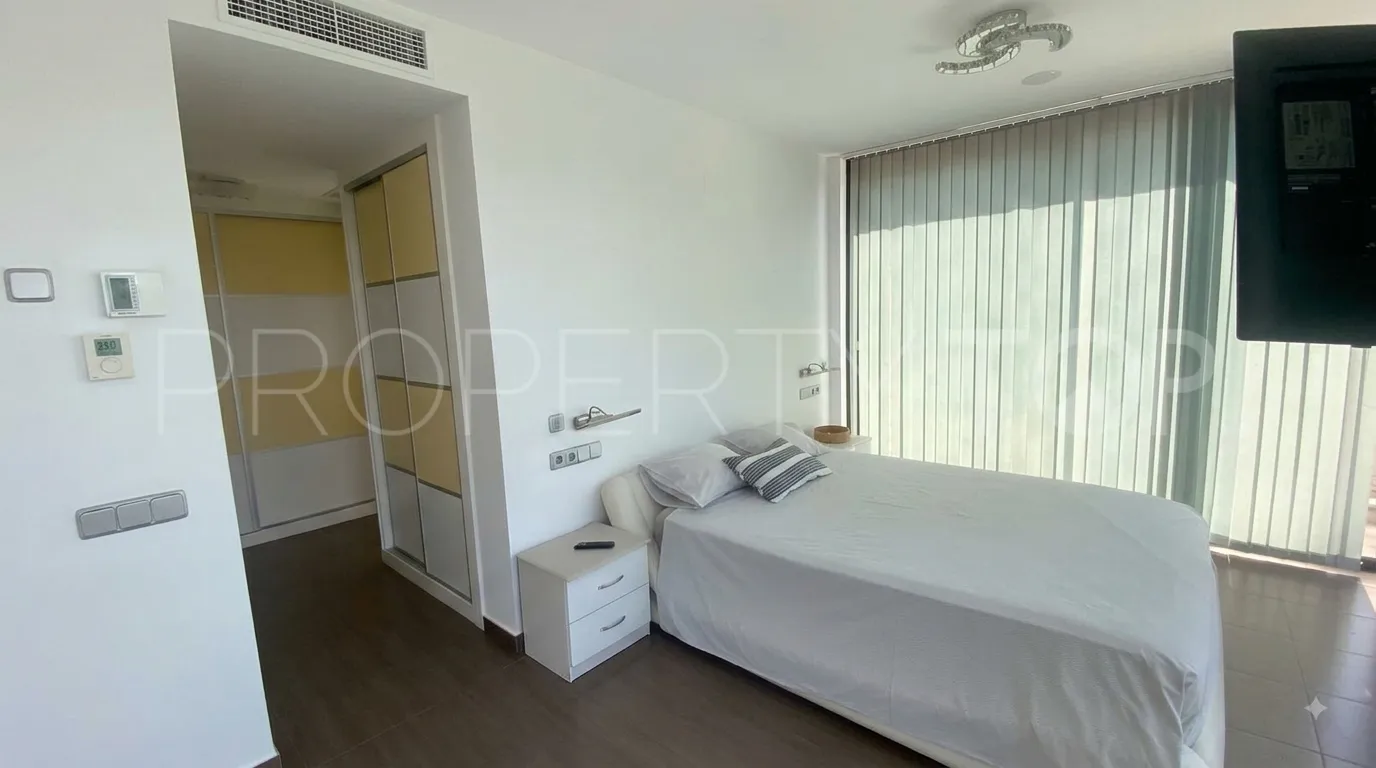 Granadella, villa en venta con 4 dormitorios