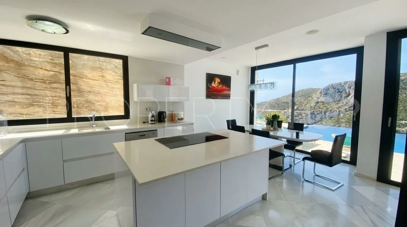 Granadella, villa en venta con 4 dormitorios