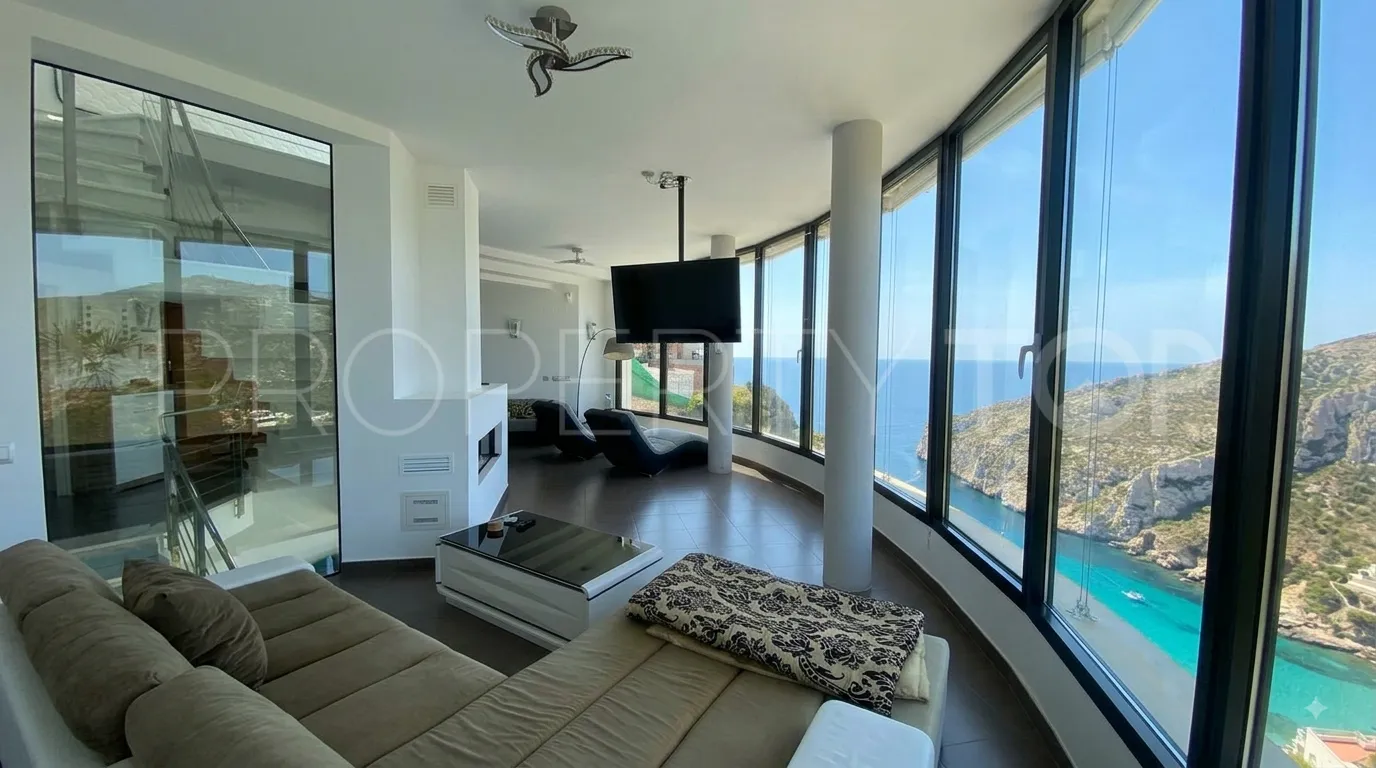 Granadella, villa en venta con 4 dormitorios