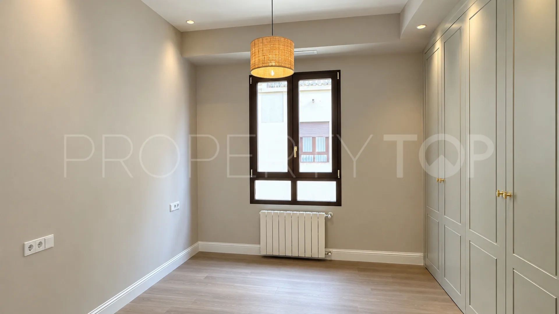 Se vende piso en Valencia