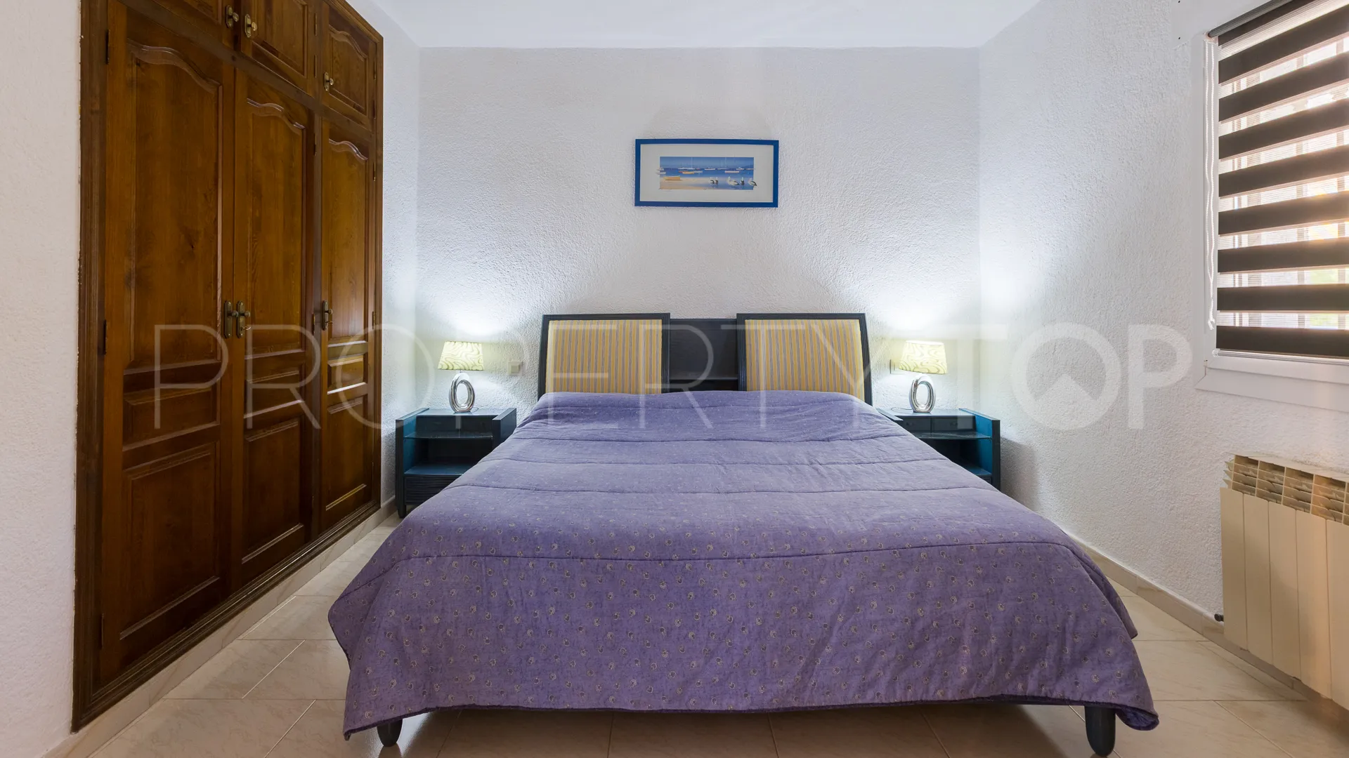 Buy villa in Pinosol with 3 bedrooms
