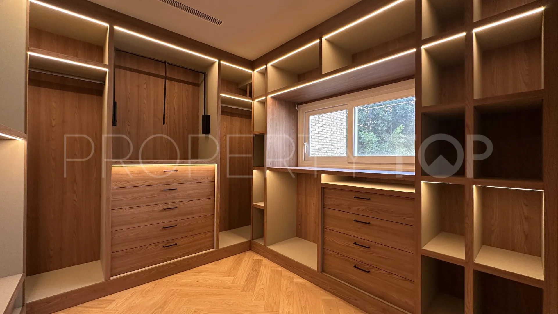 Buy L'Eixample apartment