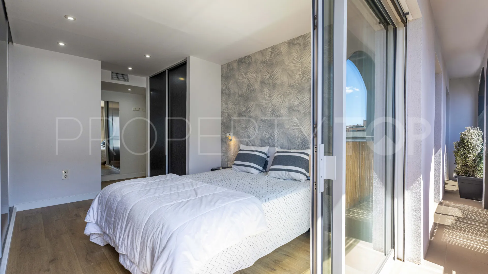 Camins al Grau 3 bedrooms apartment for sale