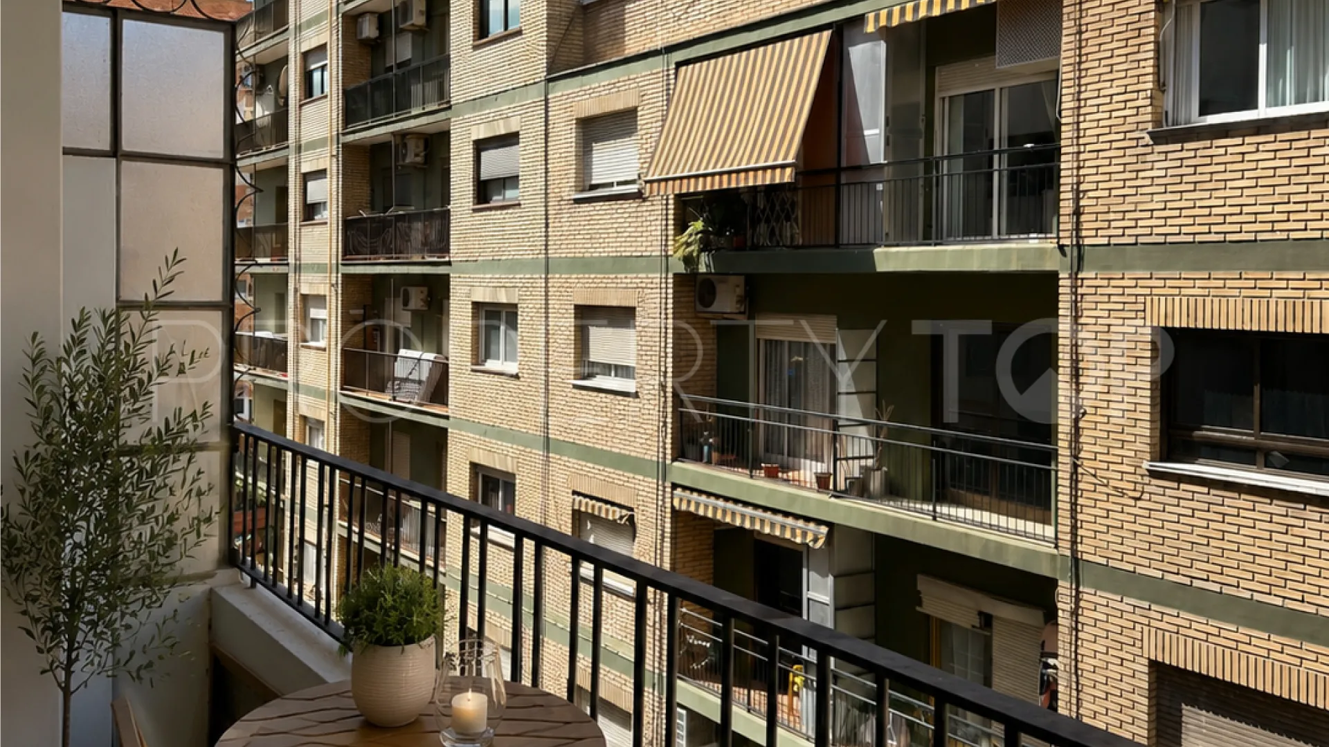 Apartamento en venta de 4 dormitorios en Camins al Grau