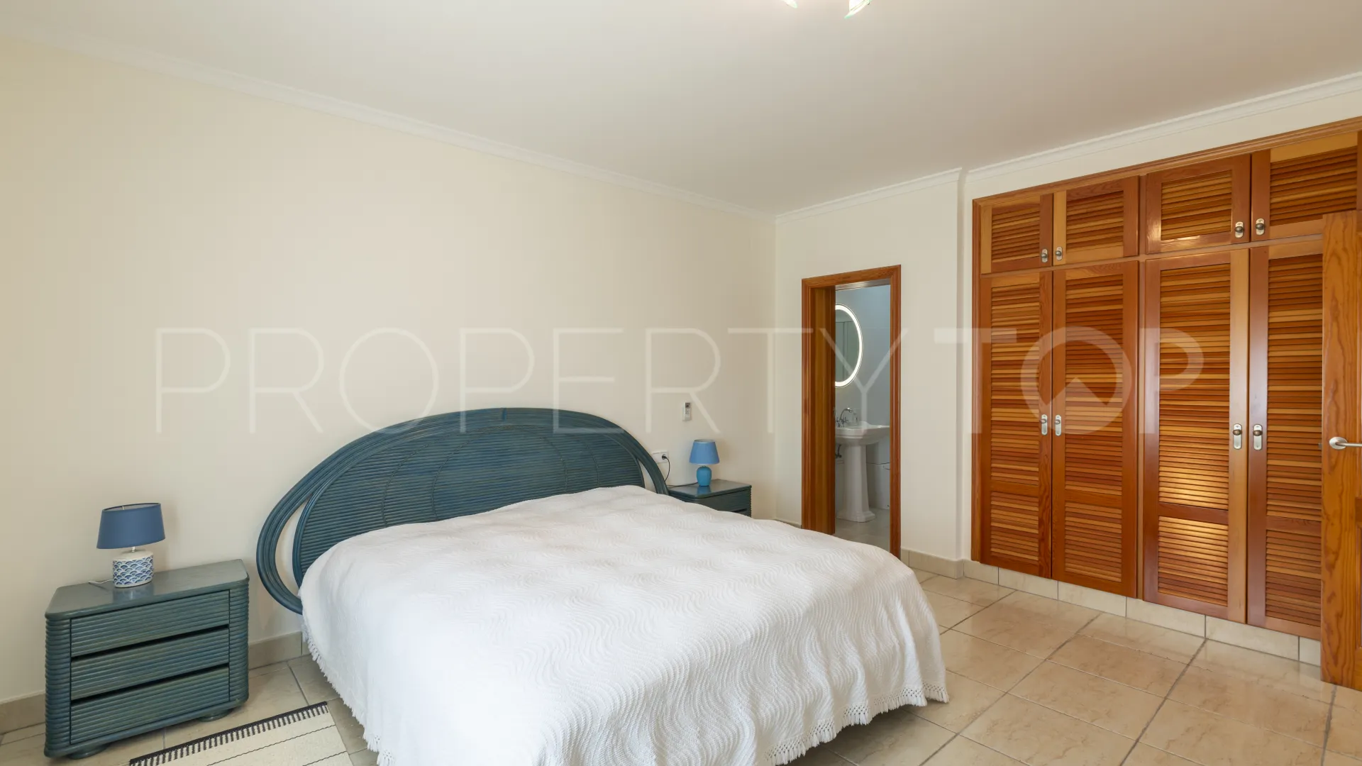 Villa a la venta en Balcon al Mar de 4 dormitorios