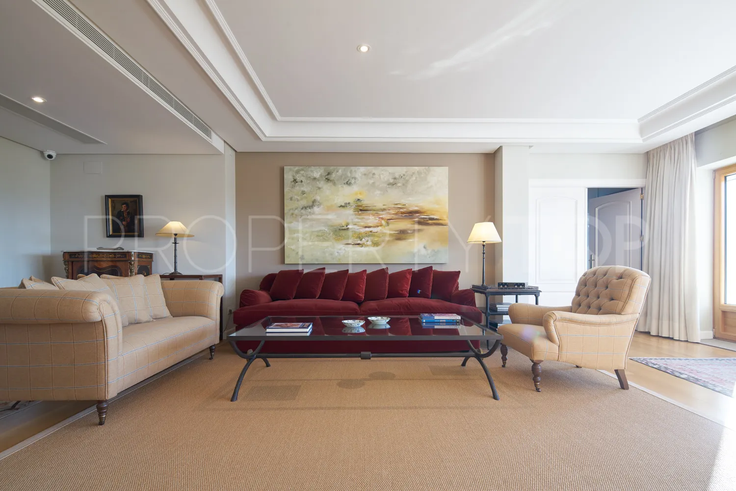 8 bedrooms Las Rozas villa for sale