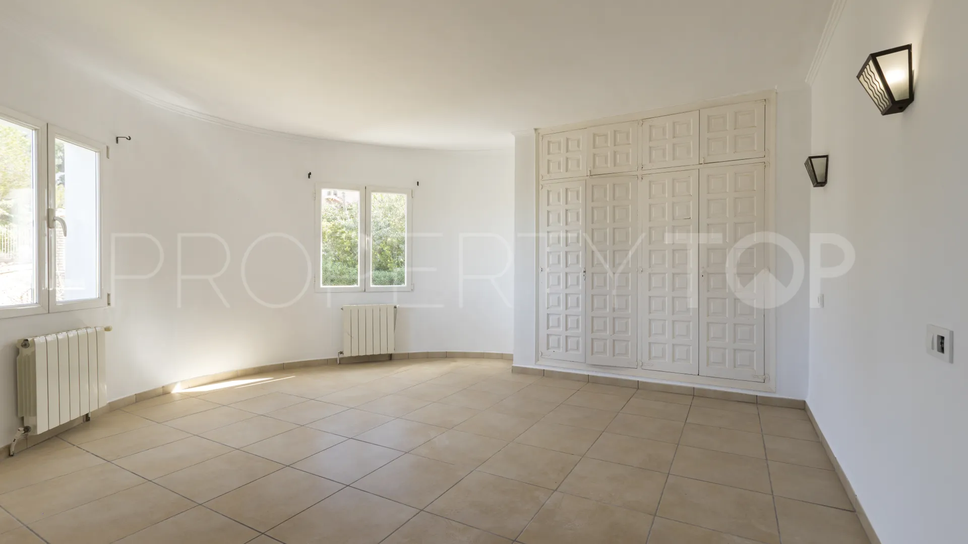 Villa for sale in Costa Nova Panorama