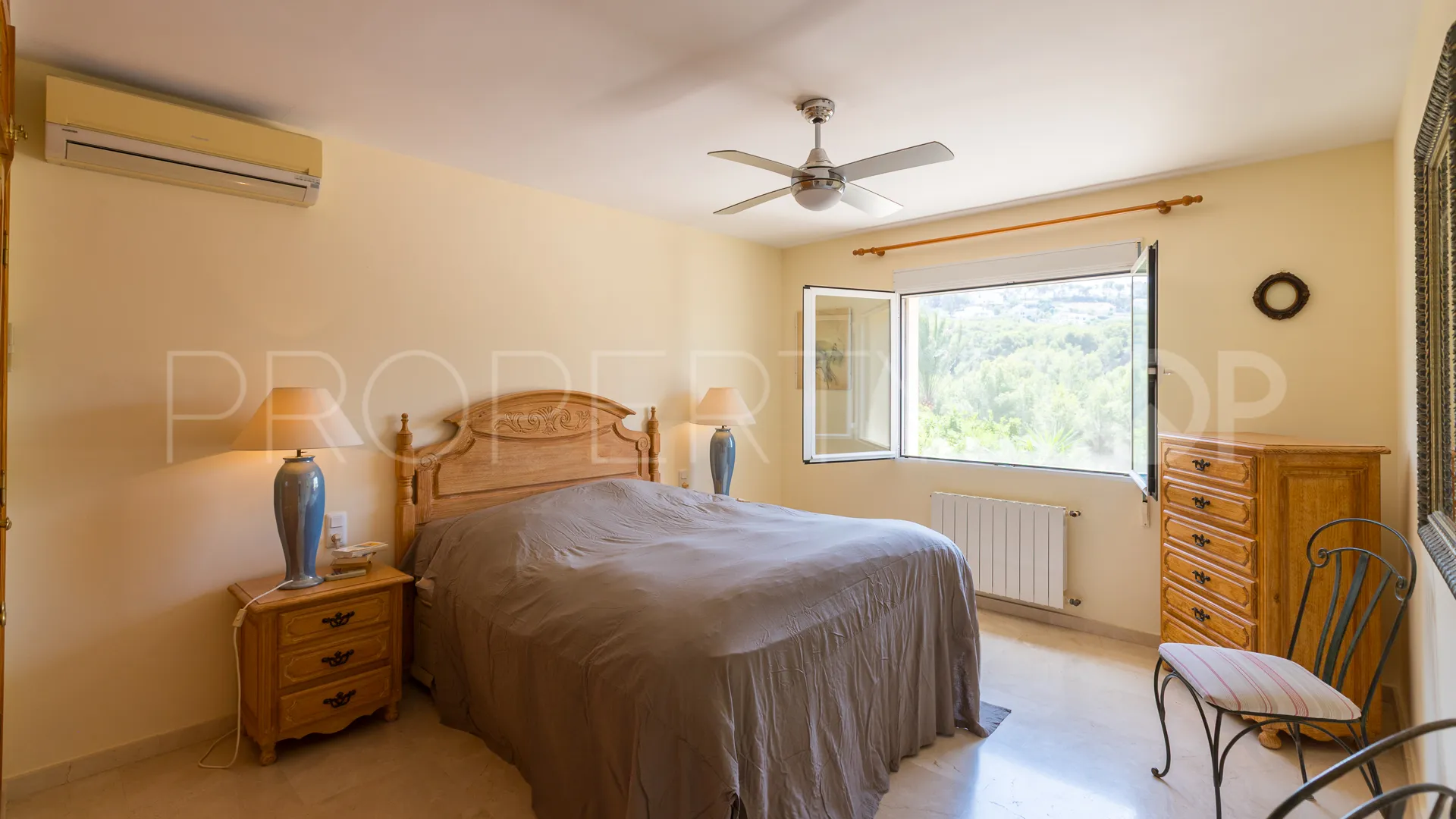 Se vende villa con 4 dormitorios en Portichol