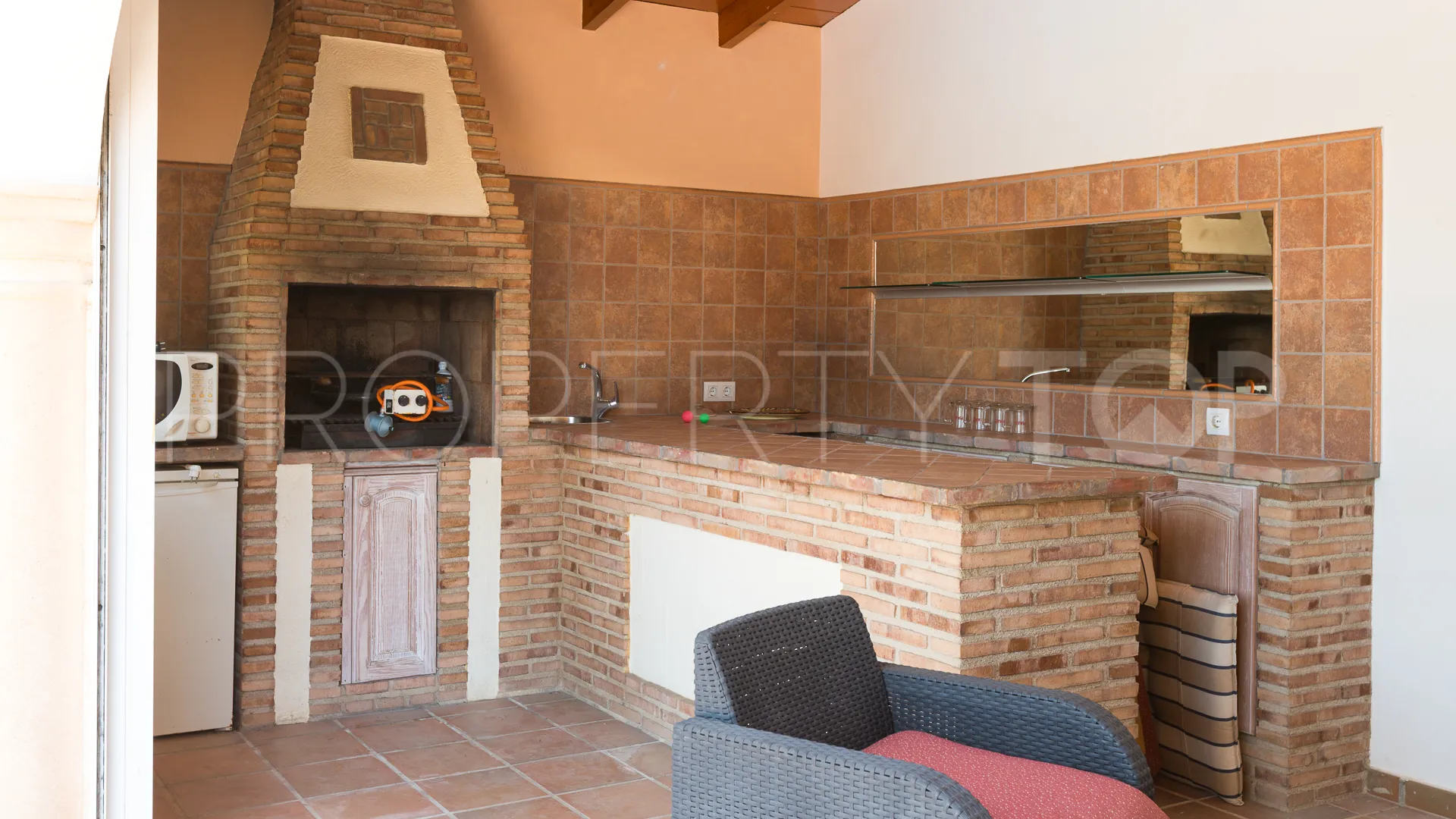 Se vende villa con 4 dormitorios en Portichol