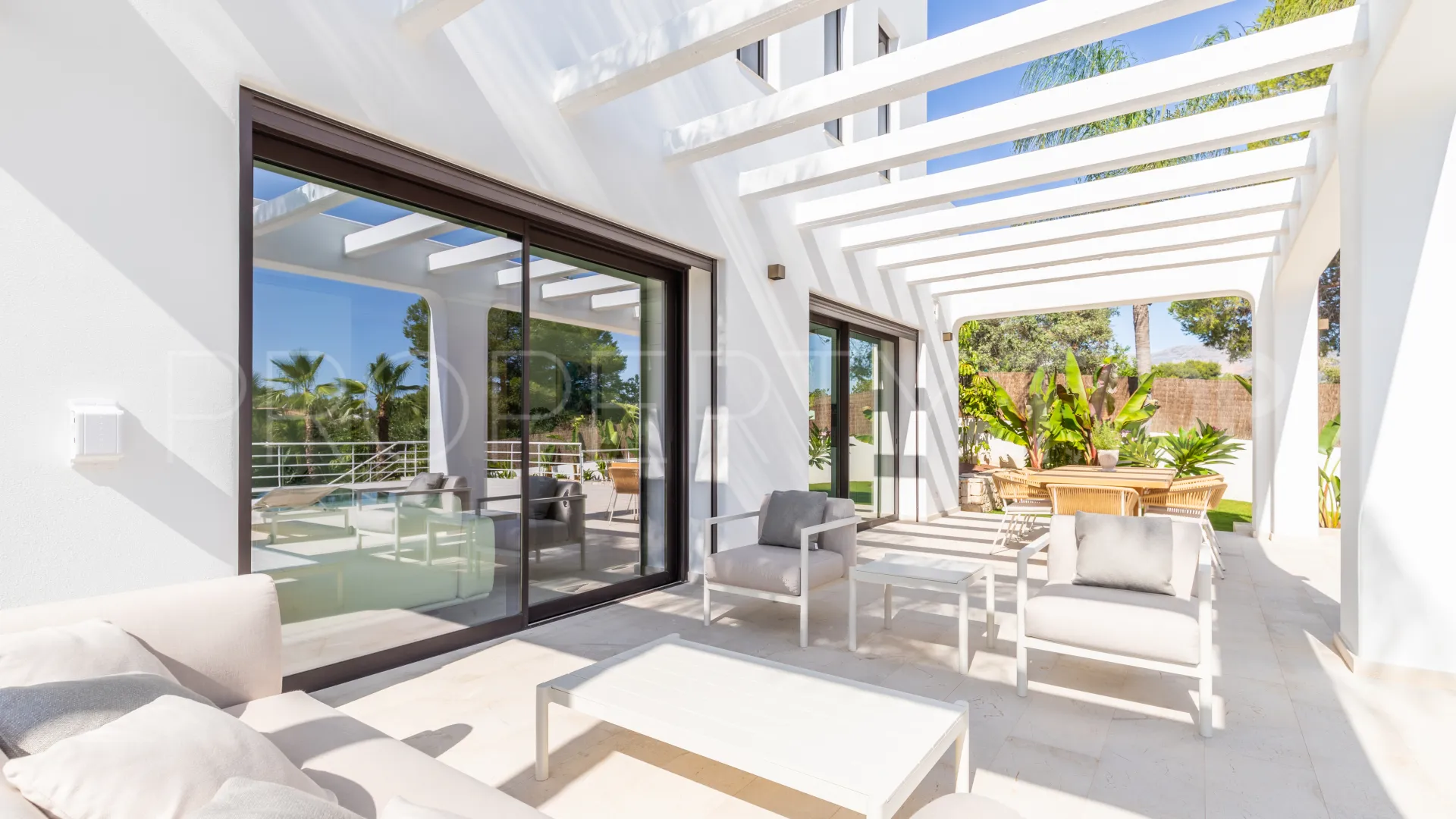 For sale villa in Covatelles with 4 bedrooms