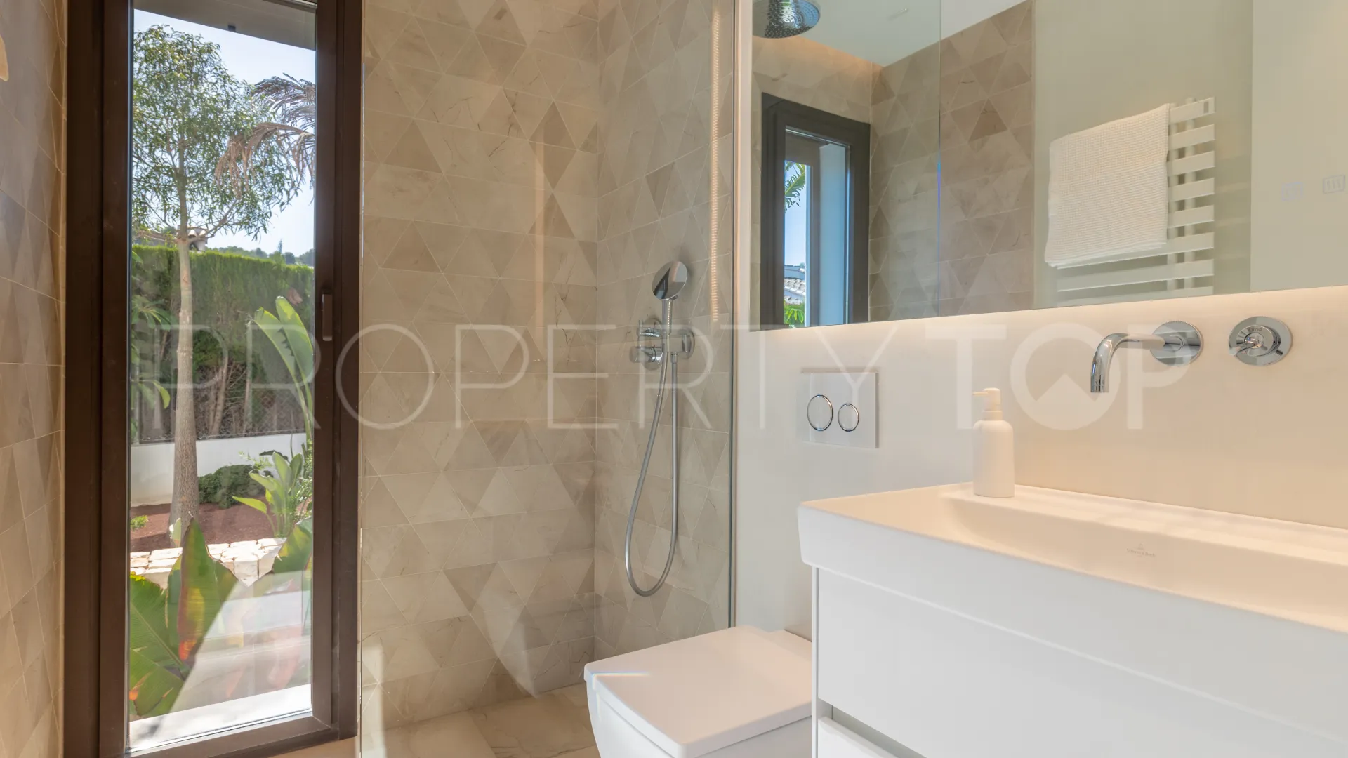 For sale villa in Covatelles with 4 bedrooms