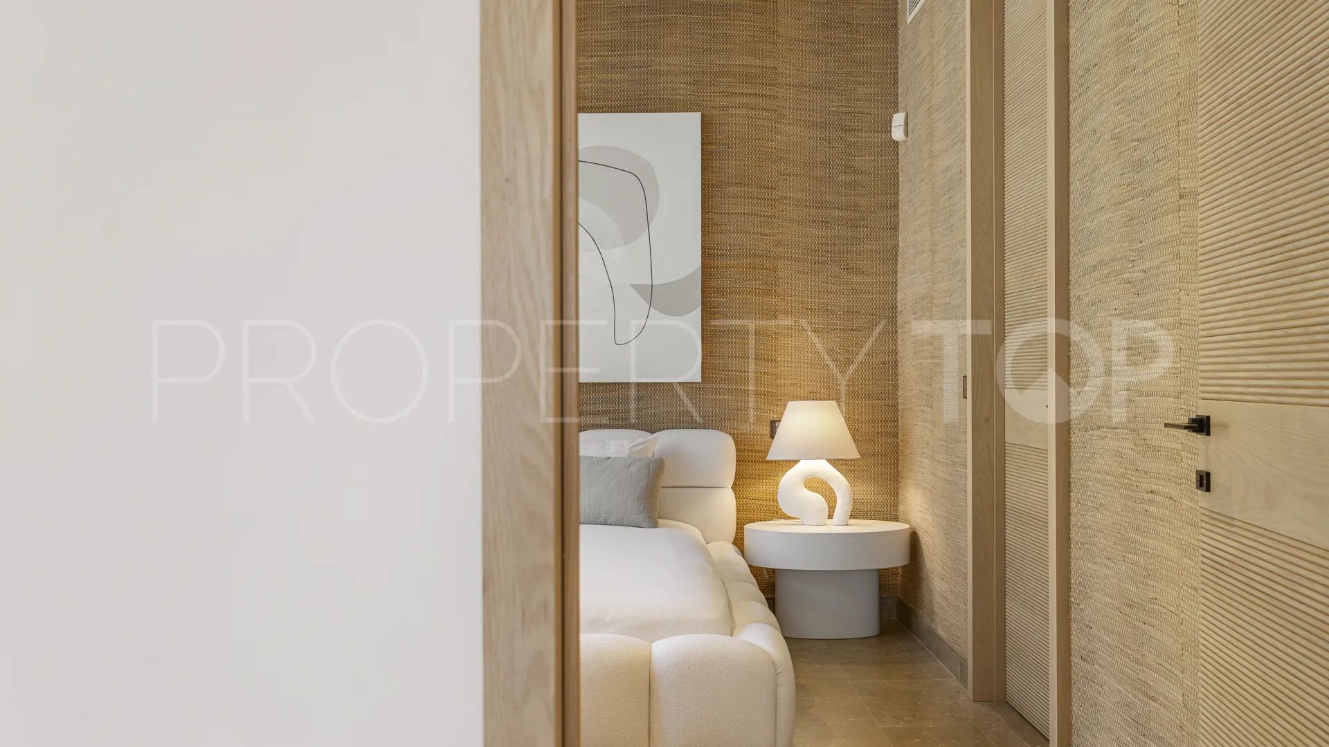 Apartment in Finca Cortesin for sale