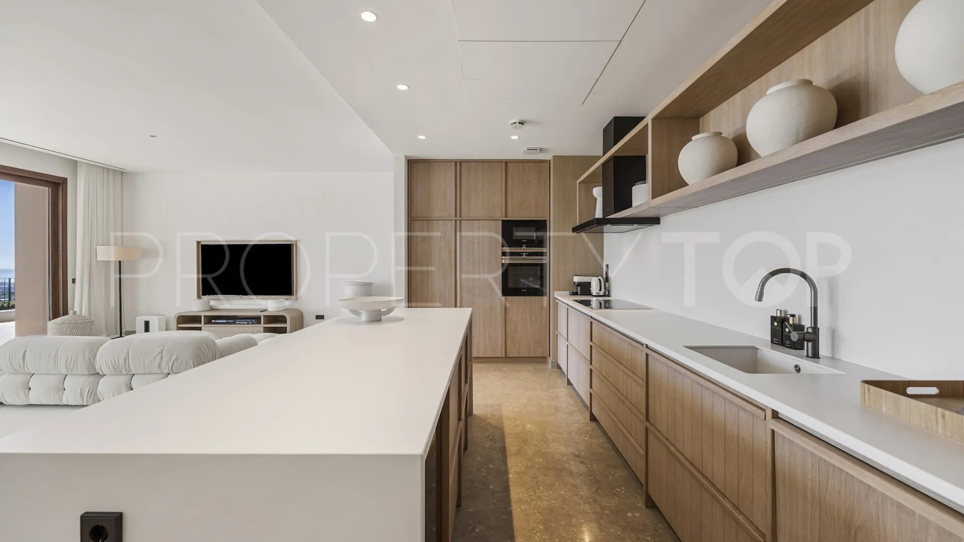 Apartment in Finca Cortesin for sale