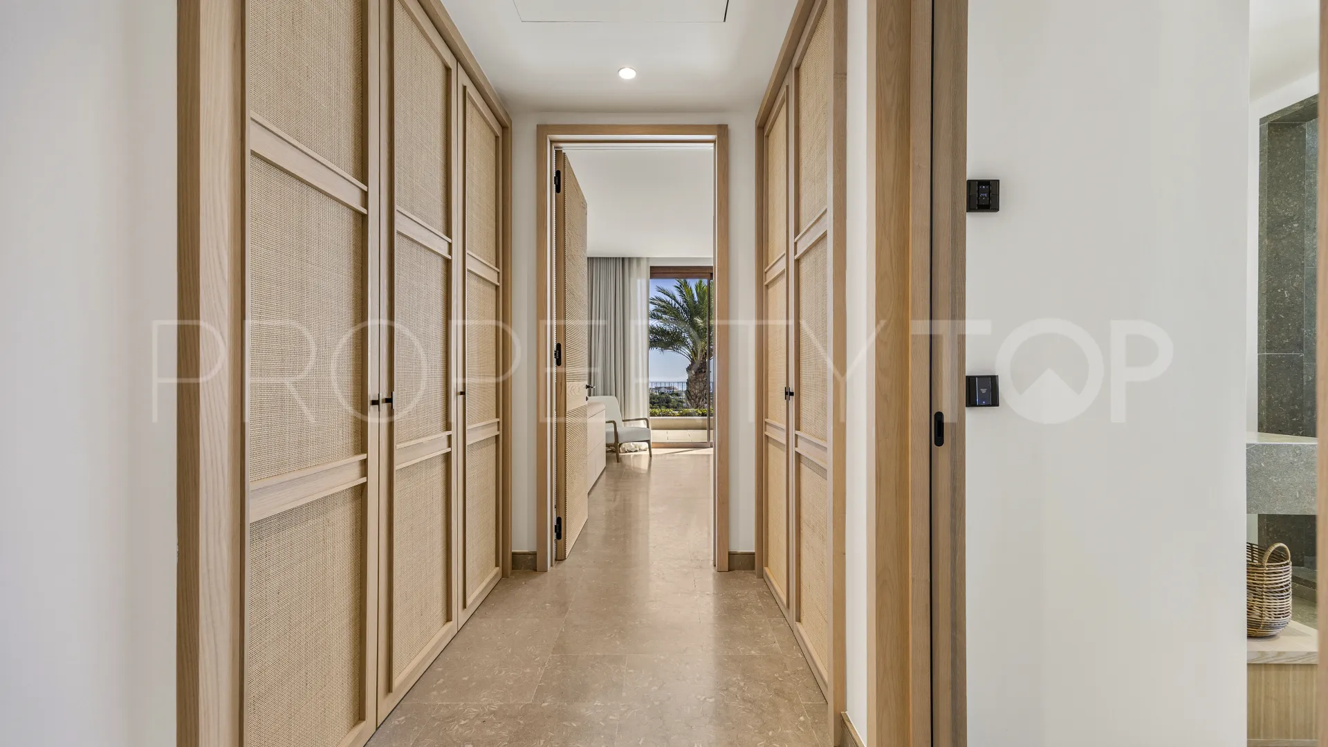 Apartment in Finca Cortesin for sale