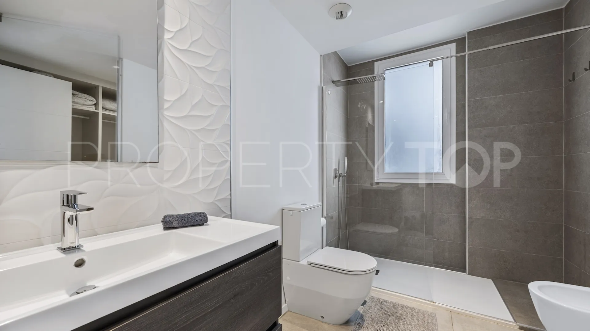 For sale apartment in Mijas