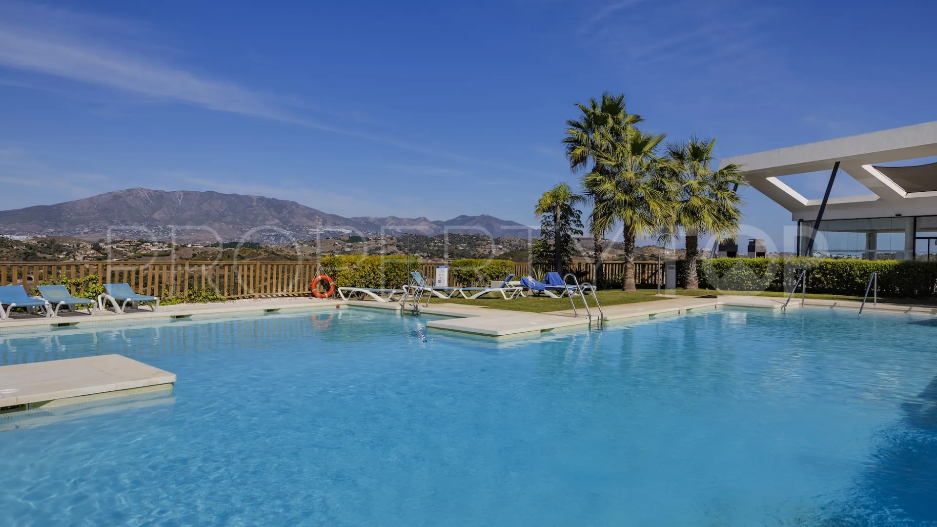 For sale apartment in Mijas