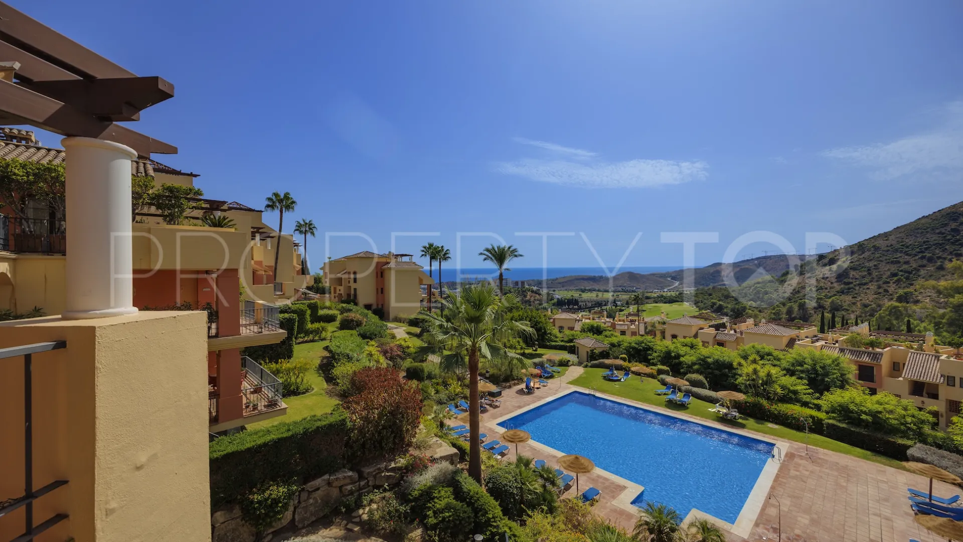 For sale 3 bedrooms penthouse in Los Arqueros