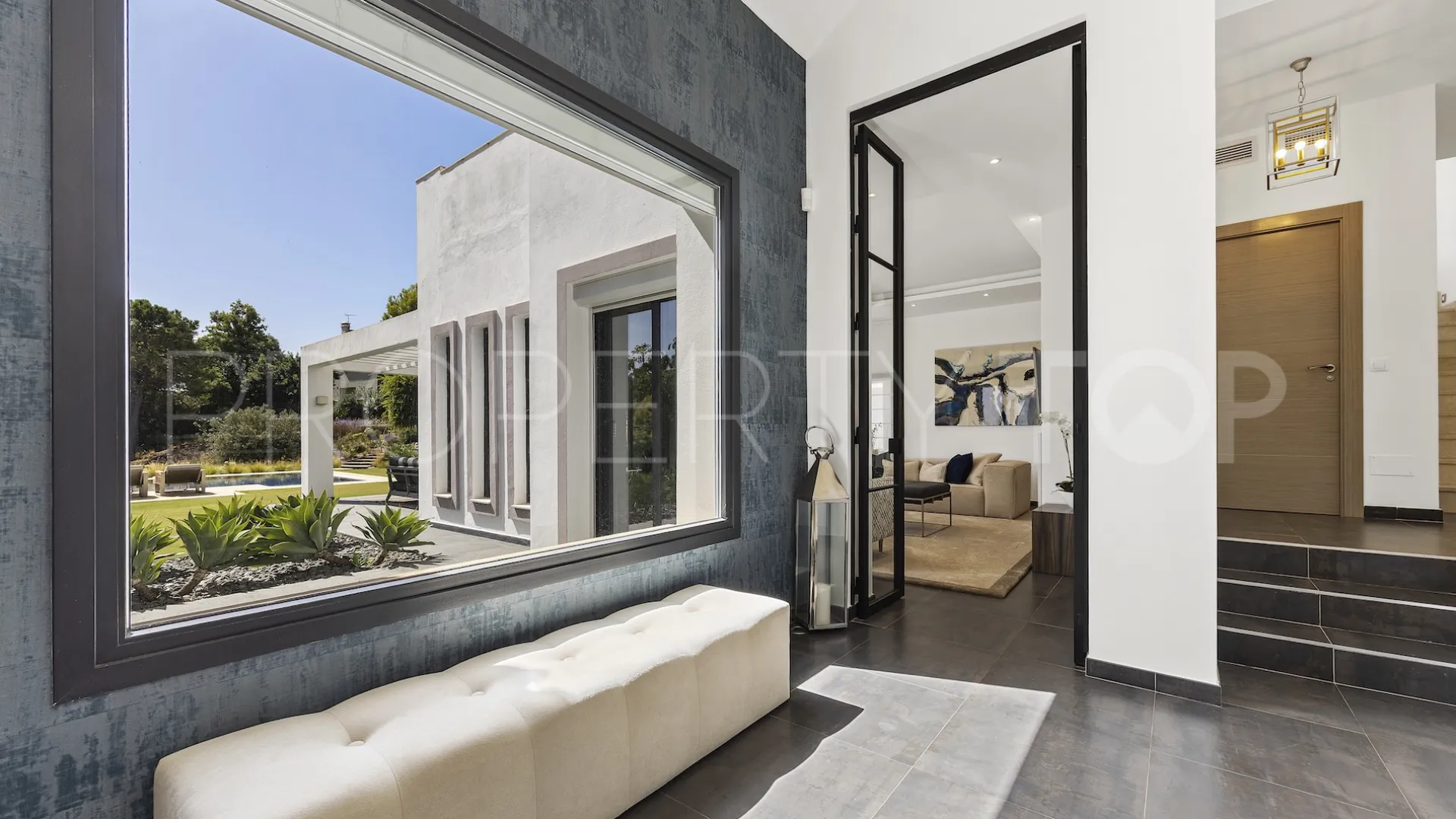 For sale Monte Mayor villa with 4 bedrooms