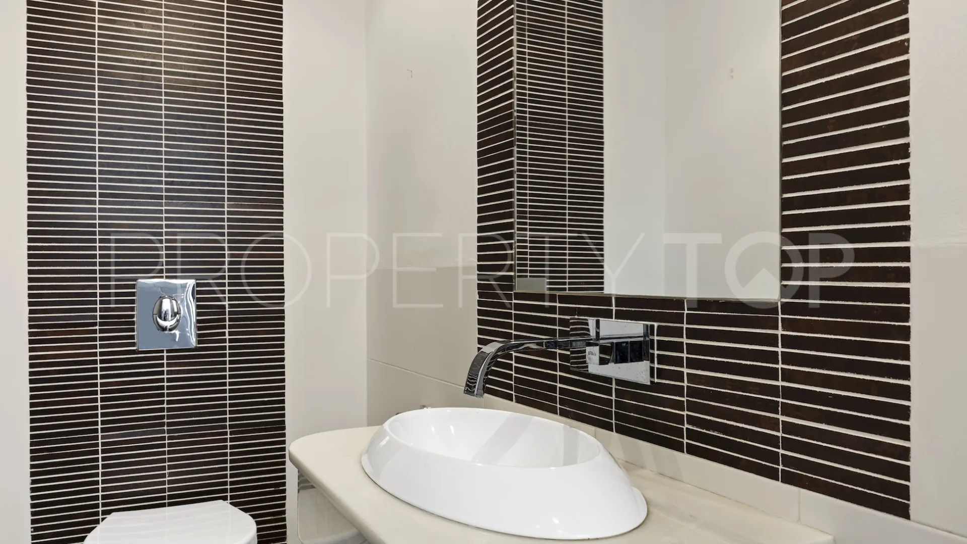 For sale Monte Mayor villa with 4 bedrooms