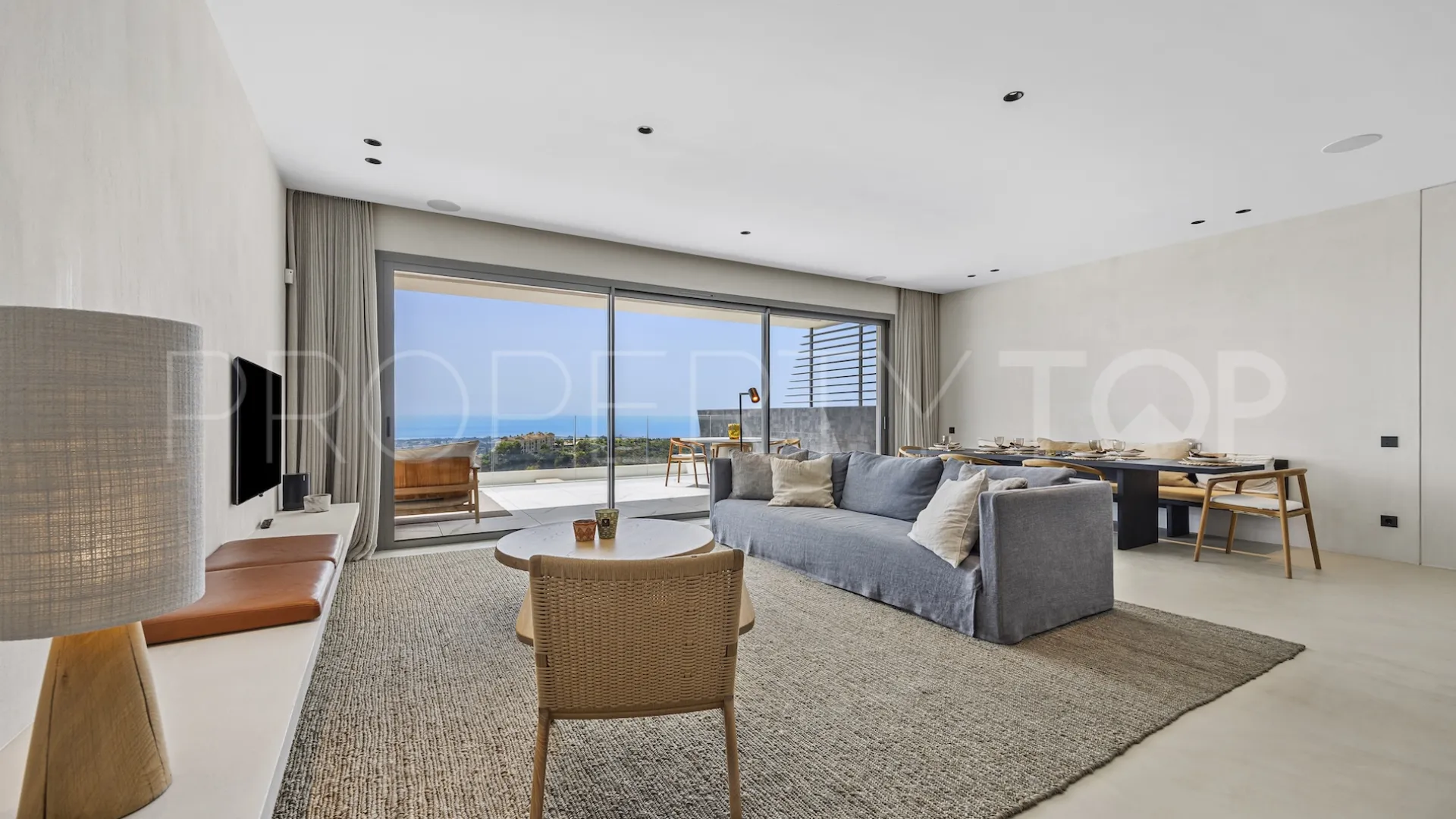 Apartamento en venta en Byu Hills de 3 dormitorios