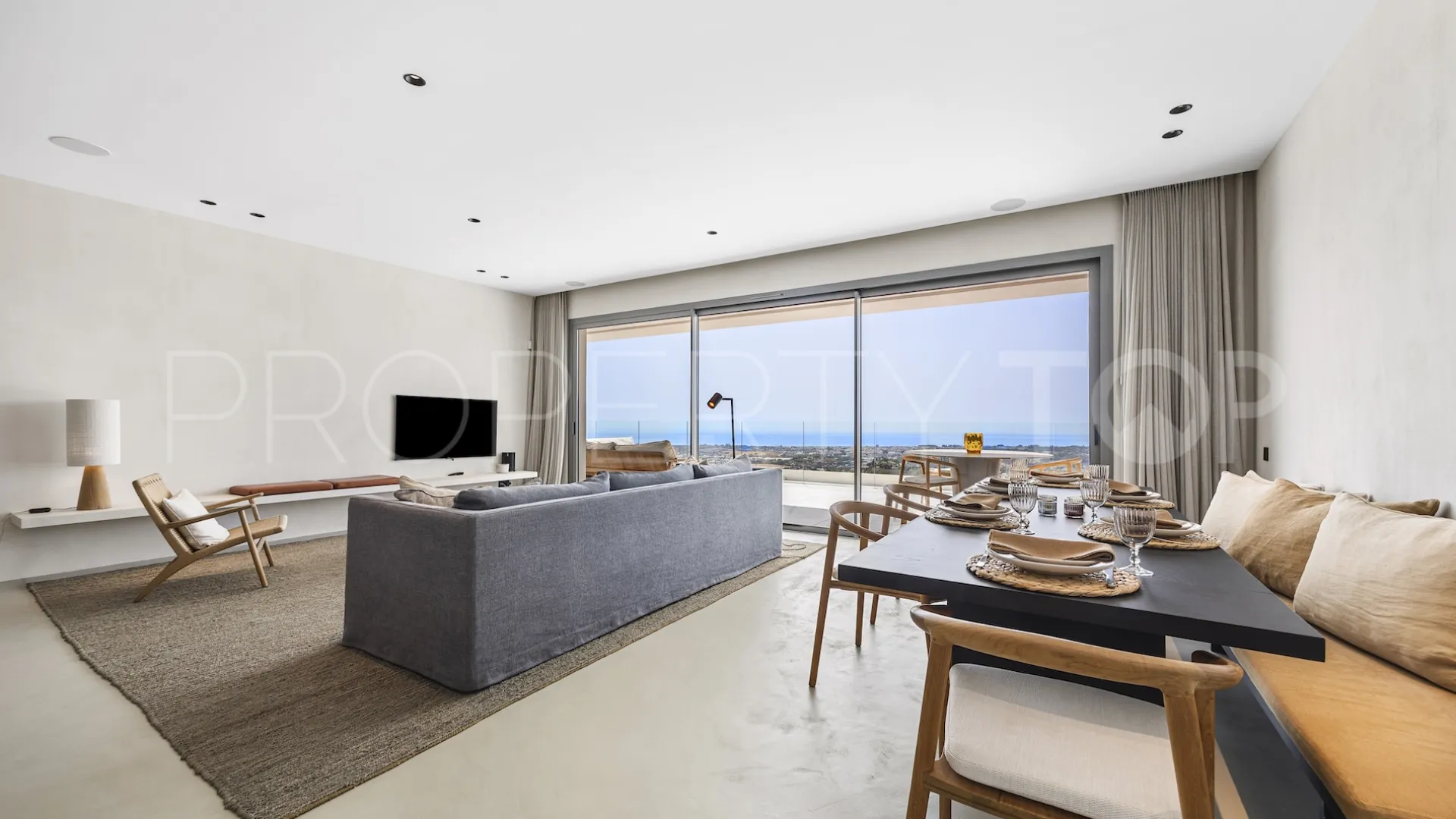 Apartamento en venta en Byu Hills de 3 dormitorios