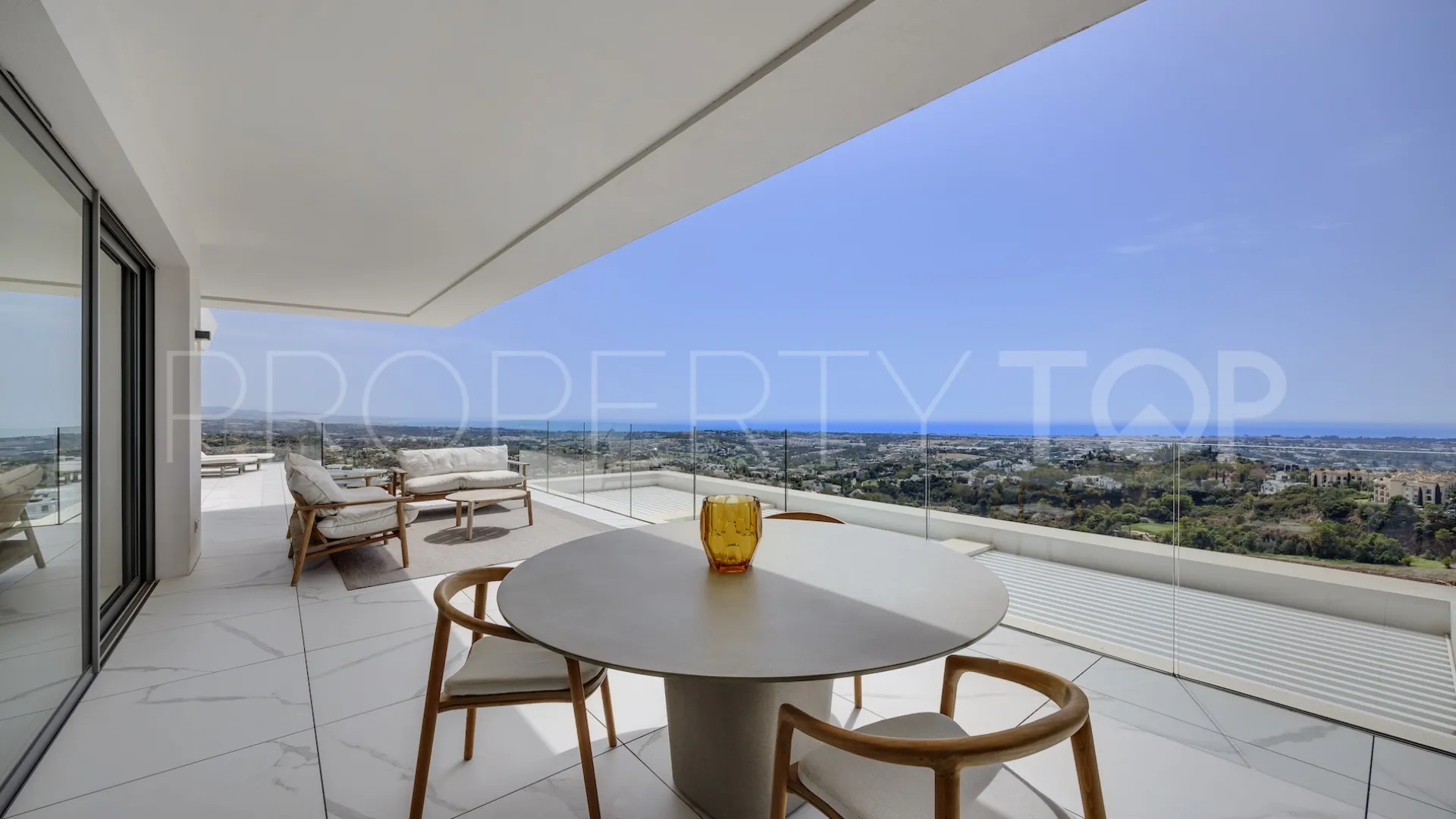 Apartamento en venta en Byu Hills de 3 dormitorios