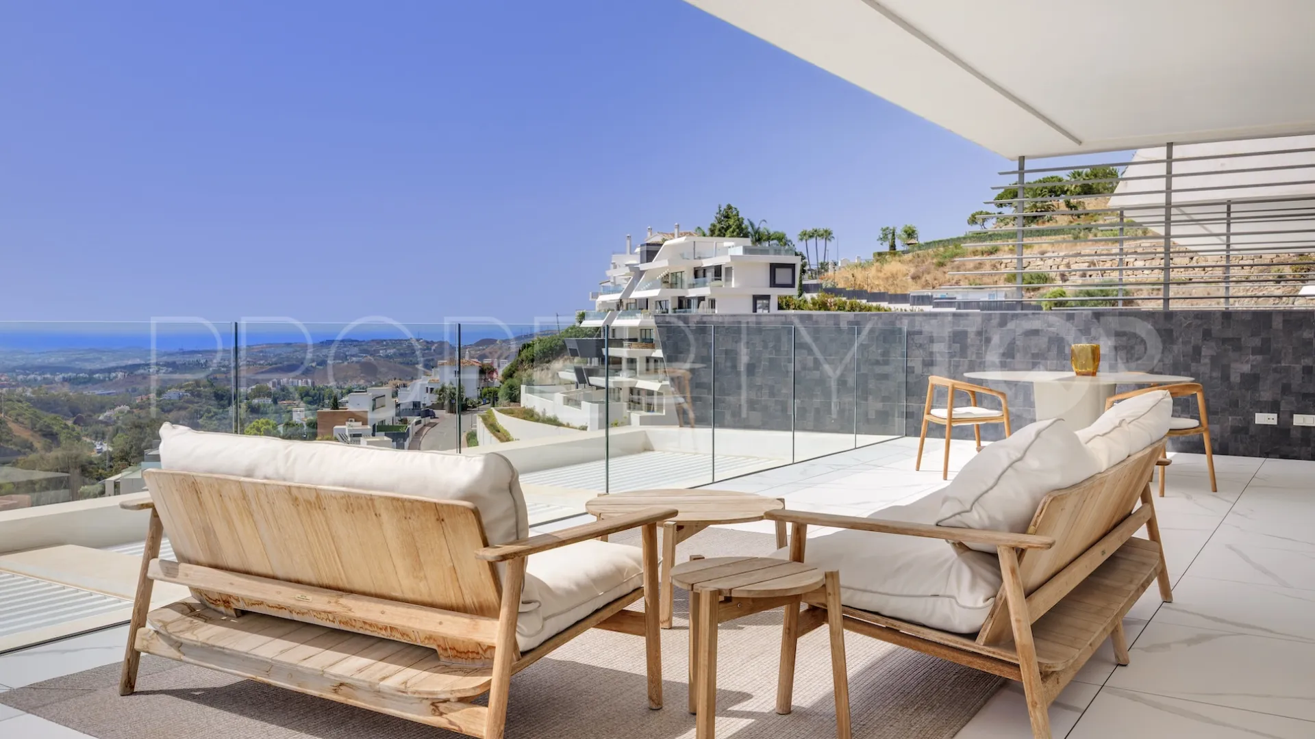 Apartamento en venta en Byu Hills de 3 dormitorios