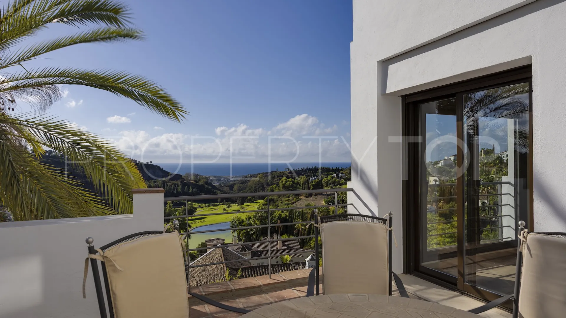 Los Arqueros, villa con 6 dormitorios a la venta