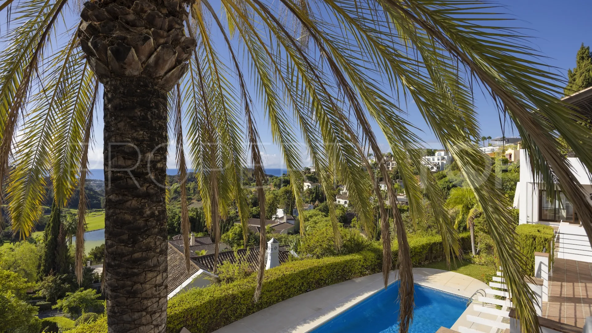 Los Arqueros, villa con 6 dormitorios a la venta