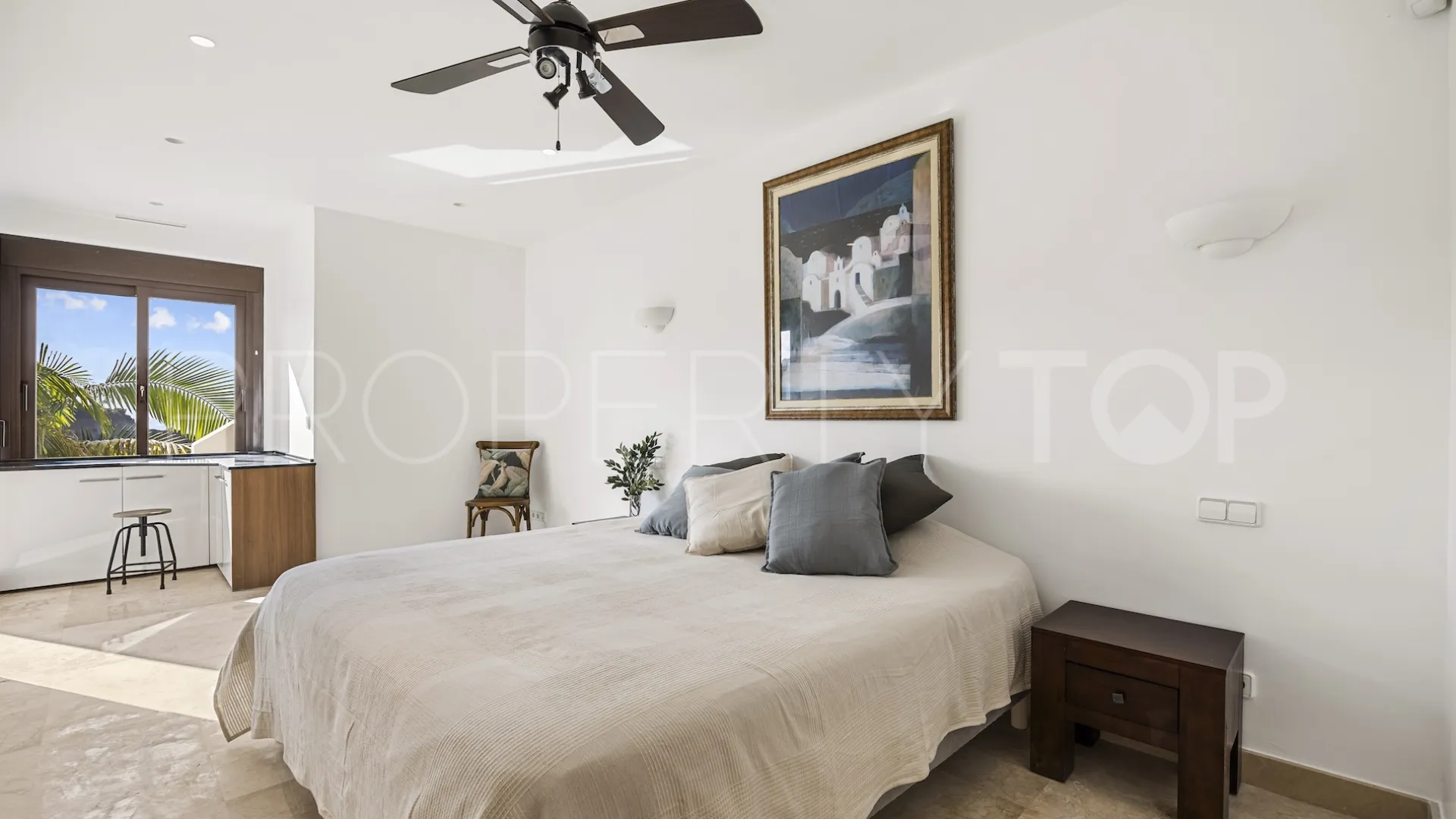 Los Arqueros, villa con 6 dormitorios a la venta