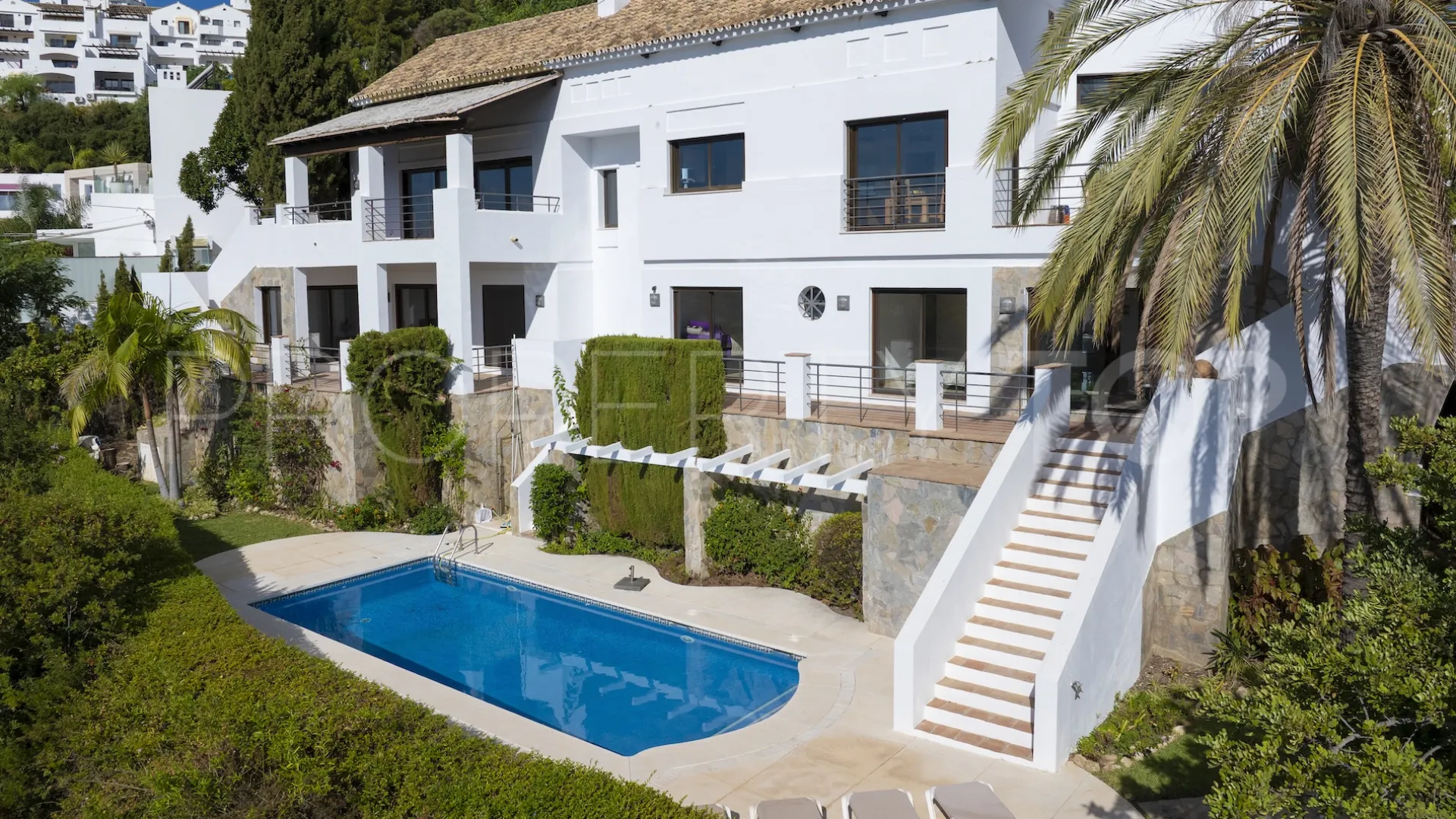 Los Arqueros, villa con 6 dormitorios a la venta