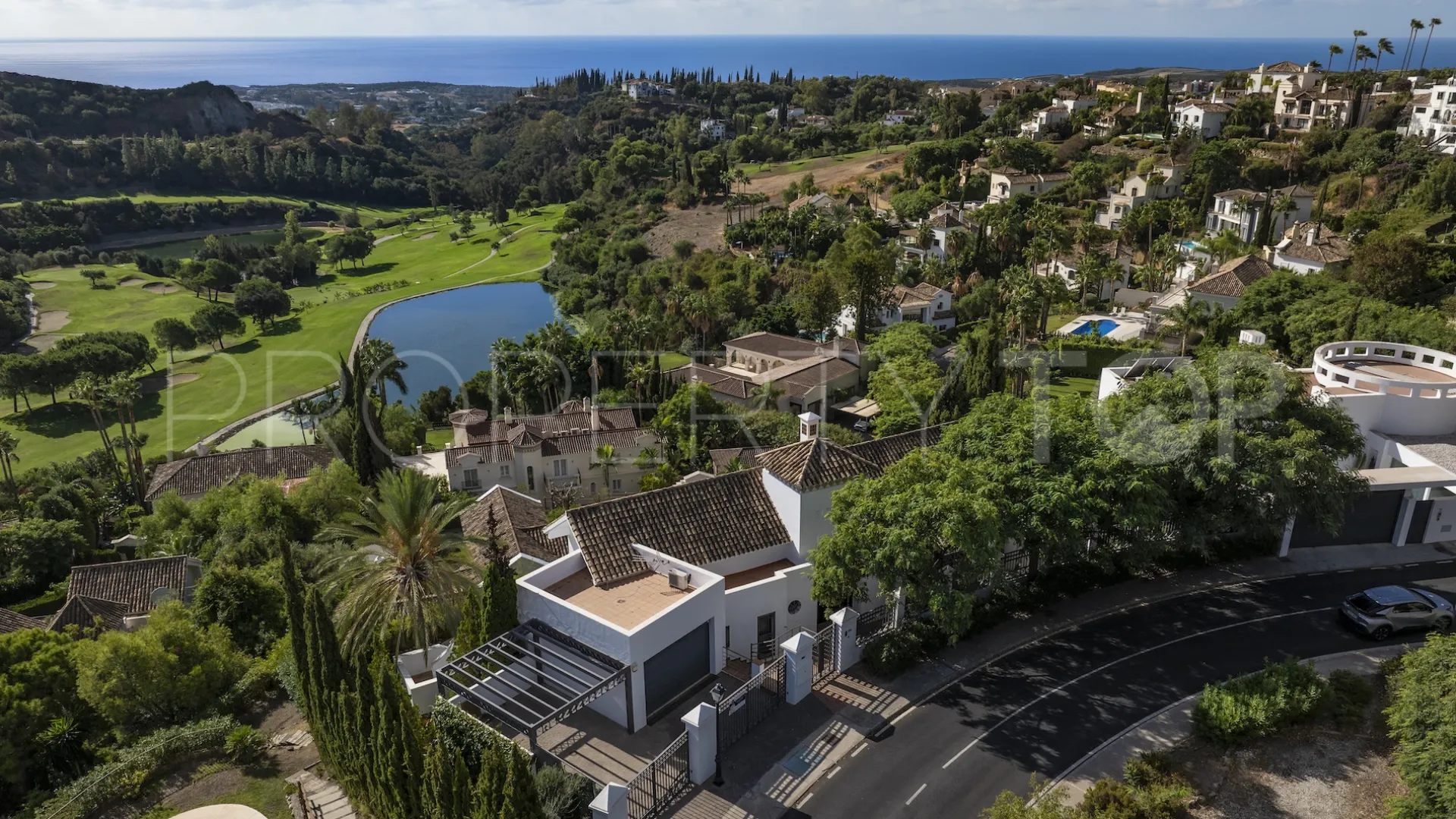 Los Arqueros, villa con 6 dormitorios a la venta