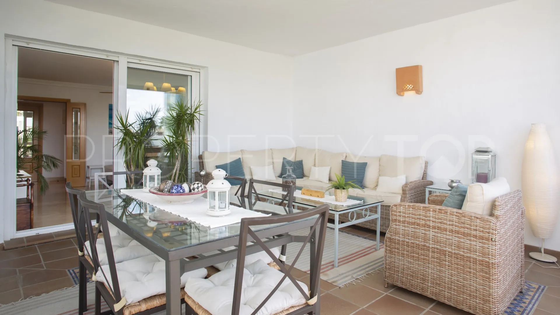 For sale Selwo Hills apartment with 2 bedrooms