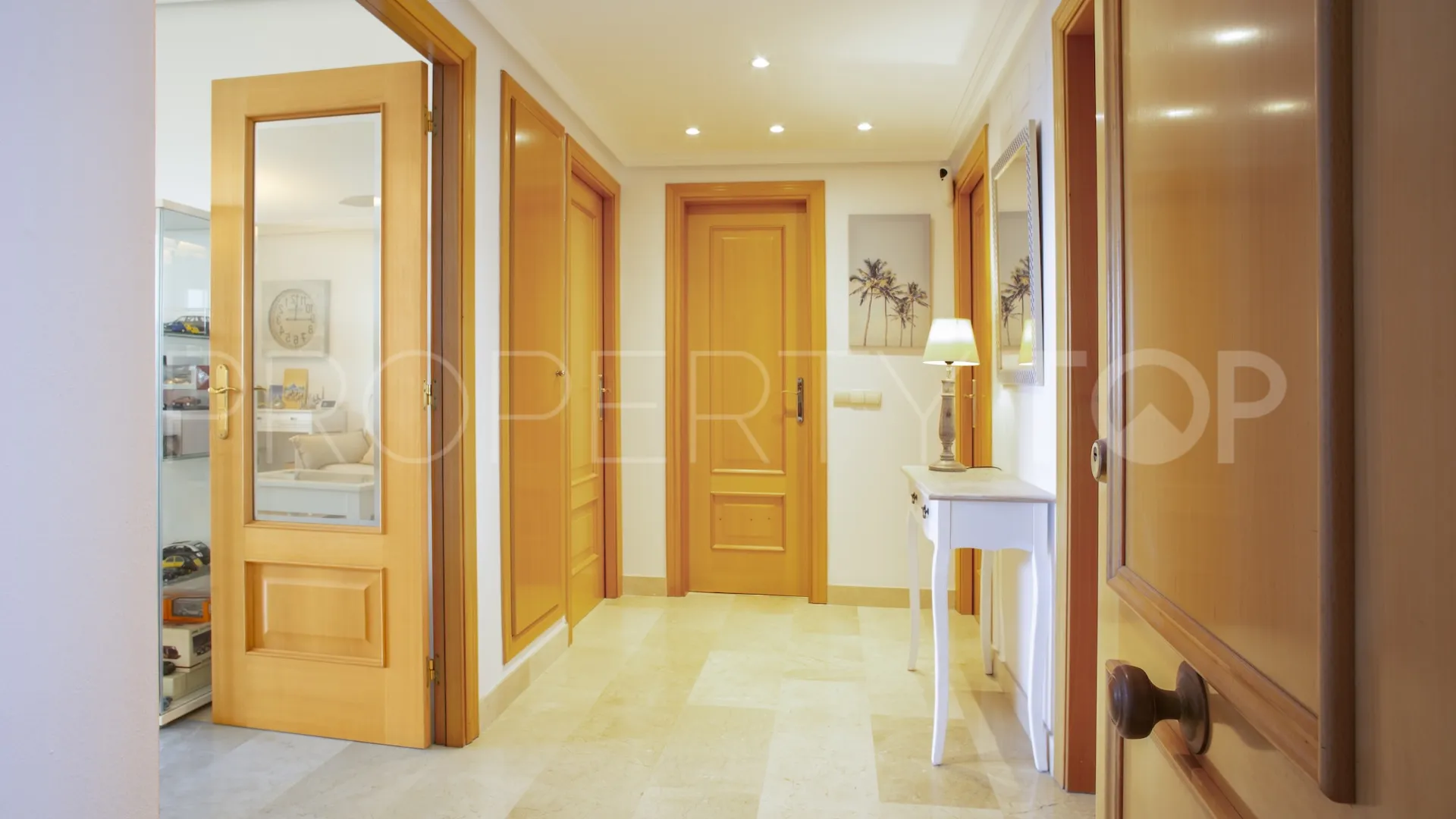 For sale Selwo Hills apartment with 2 bedrooms