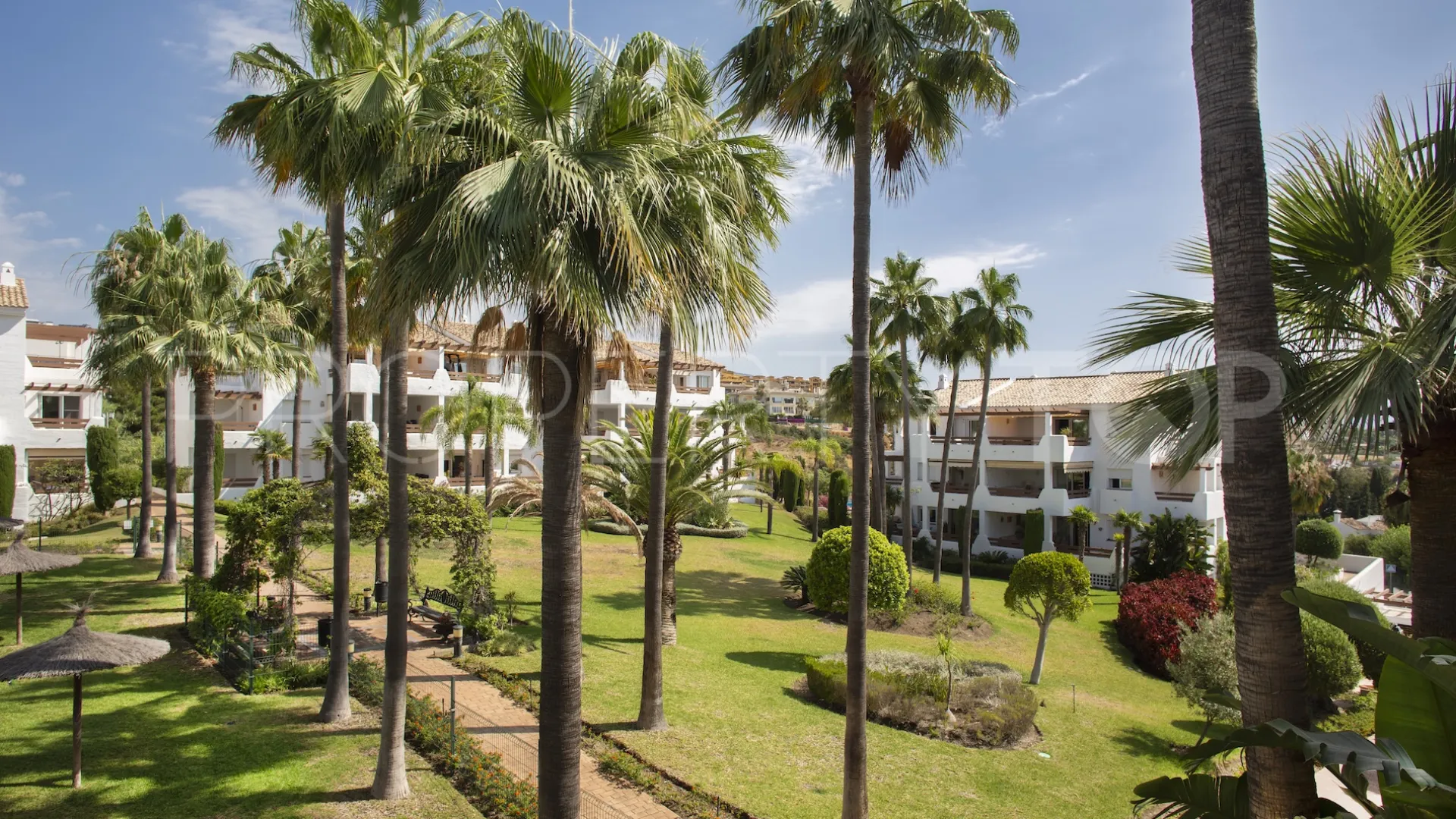 For sale Selwo Hills apartment with 2 bedrooms