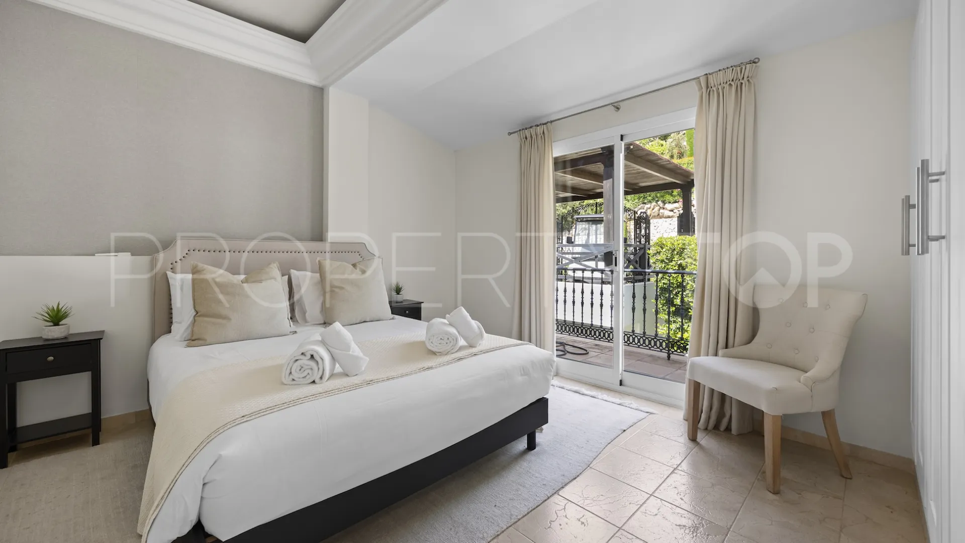 Comprar villa en El Herrojo