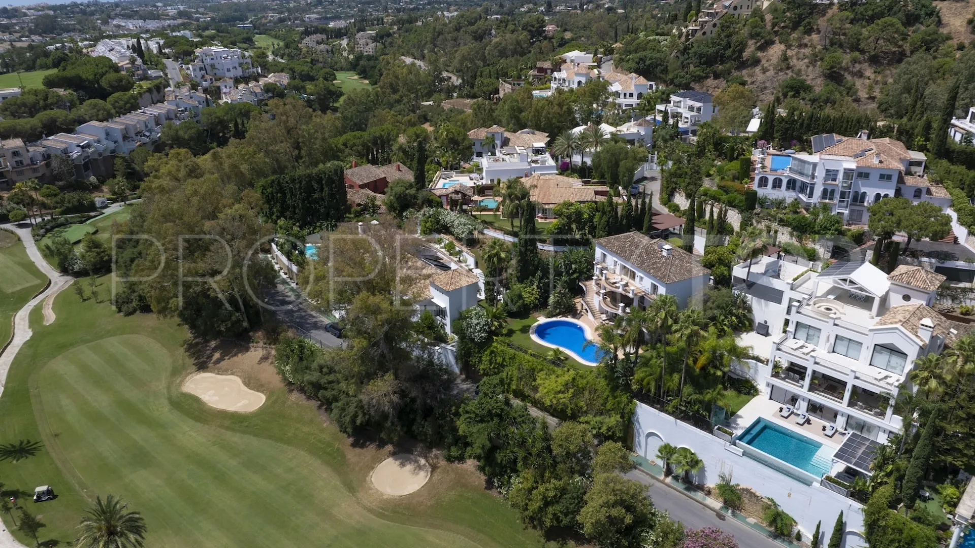 Comprar villa en El Herrojo