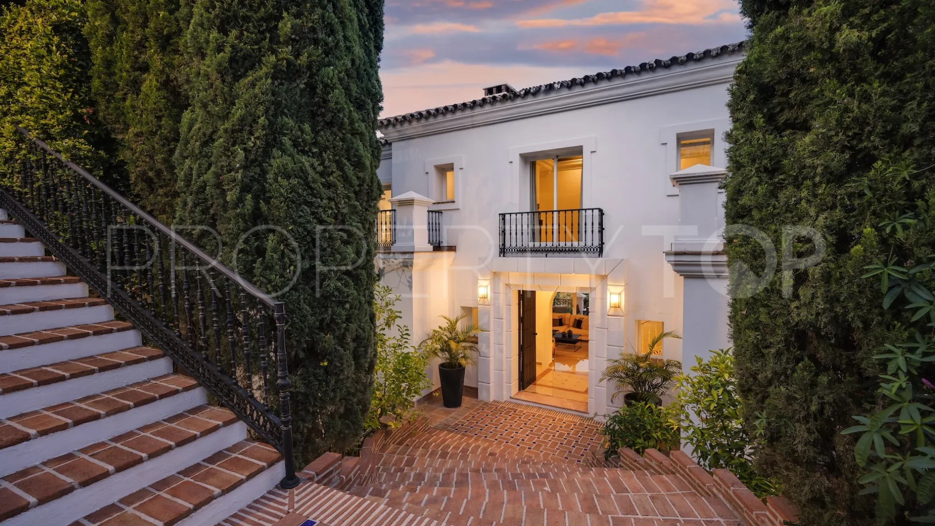 Comprar villa en El Herrojo