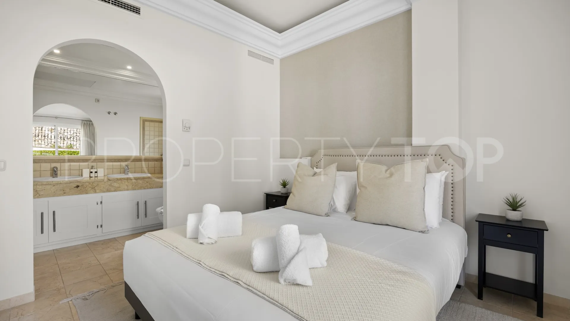 Comprar villa en El Herrojo