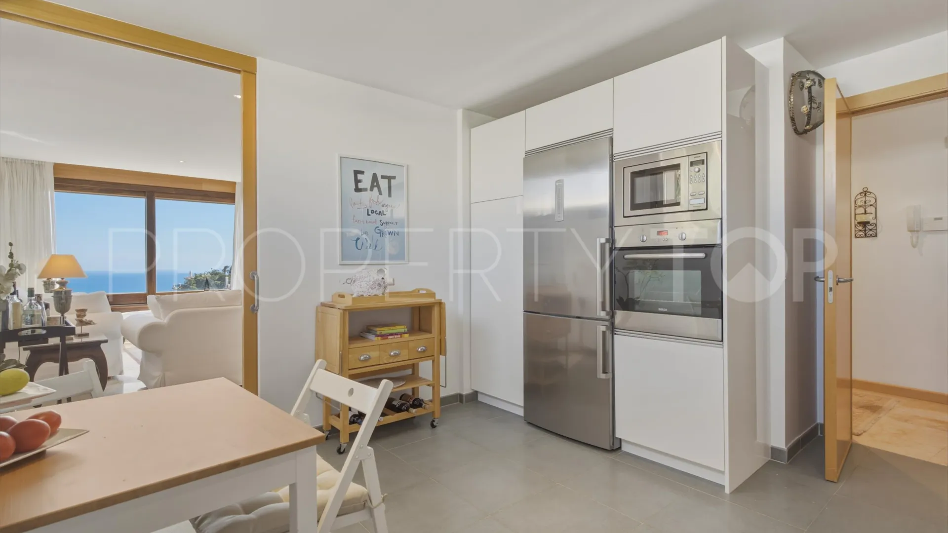 Lomas de los Monteros 3 bedrooms apartment for sale
