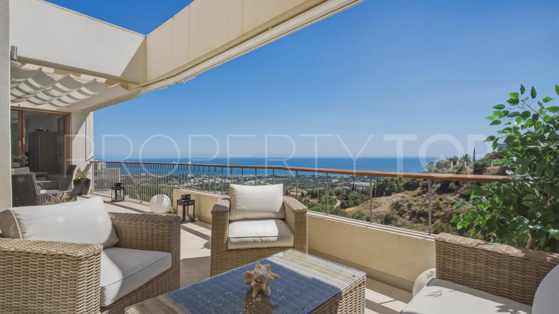 Lomas de los Monteros 3 bedrooms apartment for sale