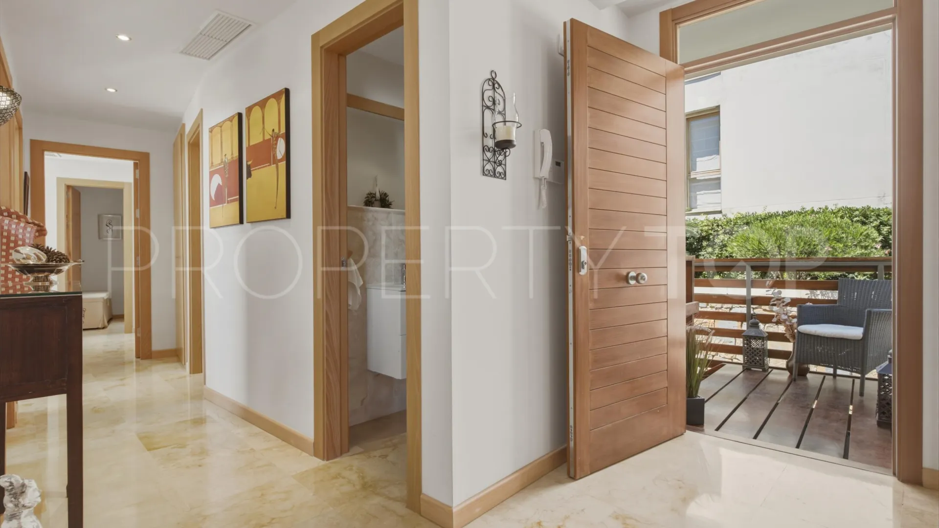 Lomas de los Monteros 3 bedrooms apartment for sale
